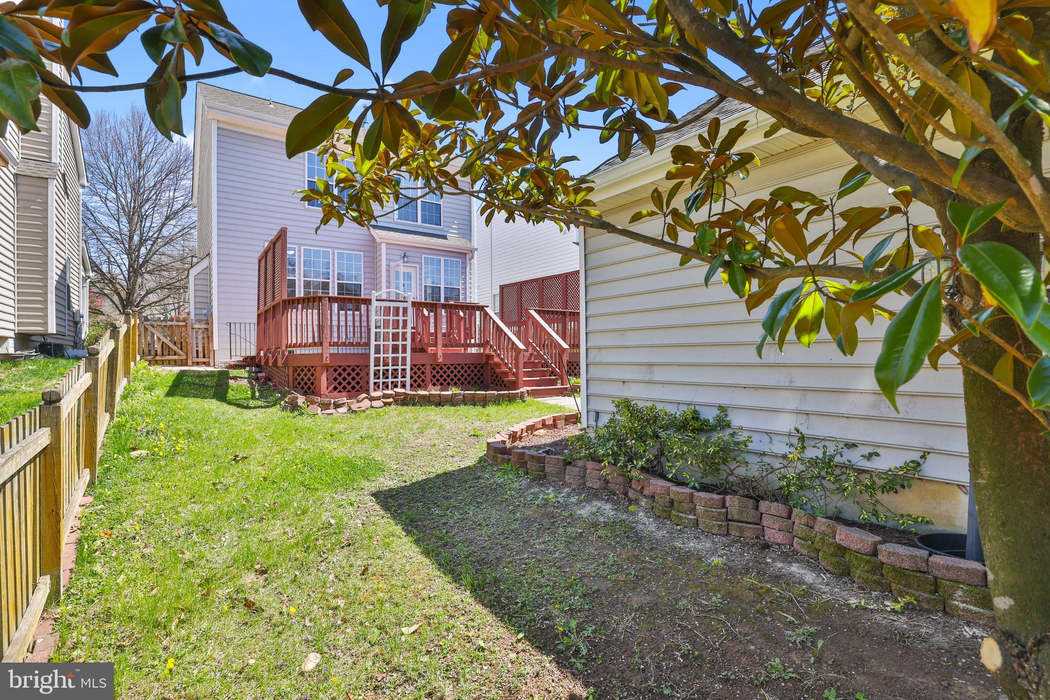 SOUTH RIDING - Residential