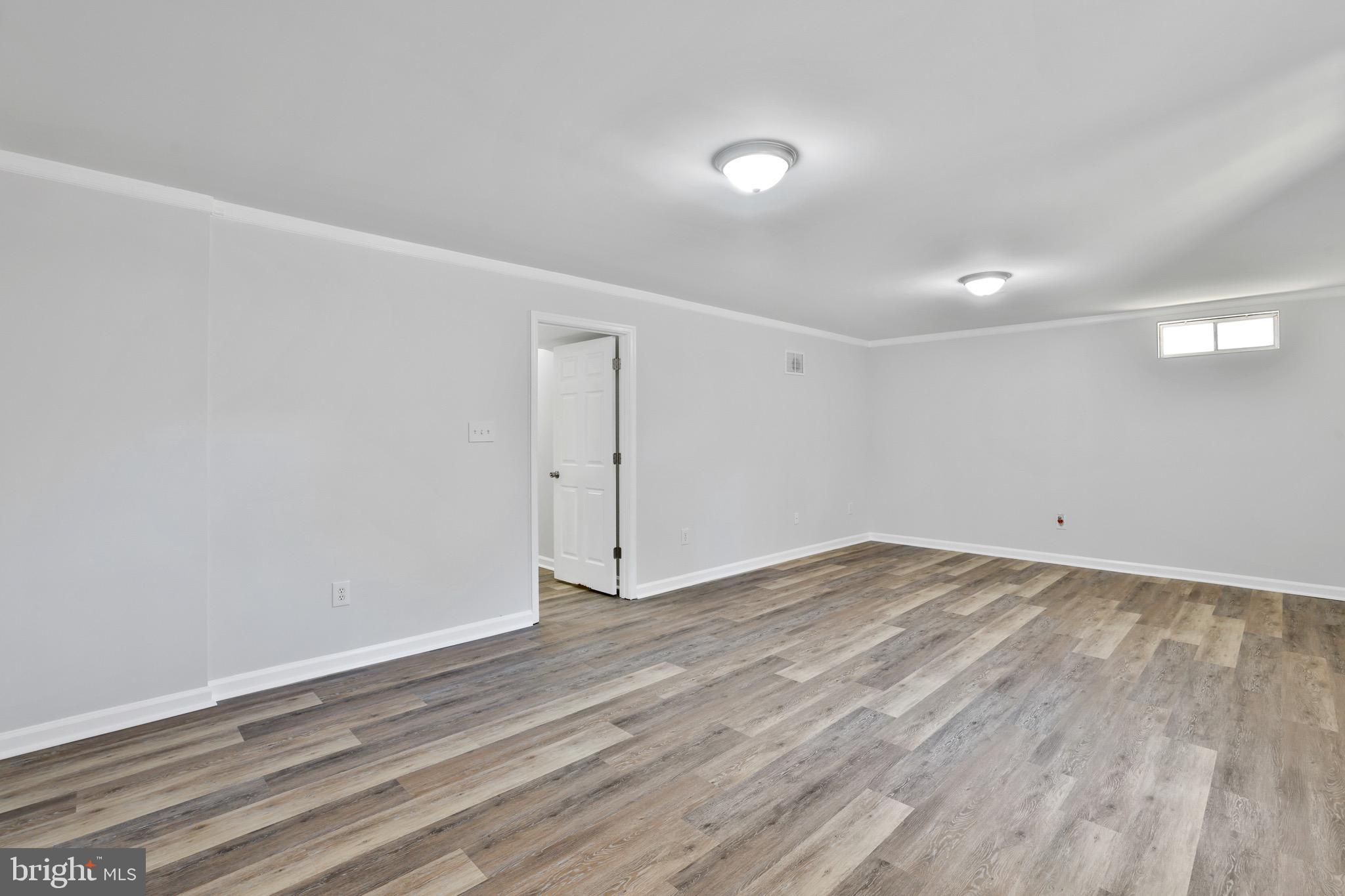 SOUTH RIDING - Residential