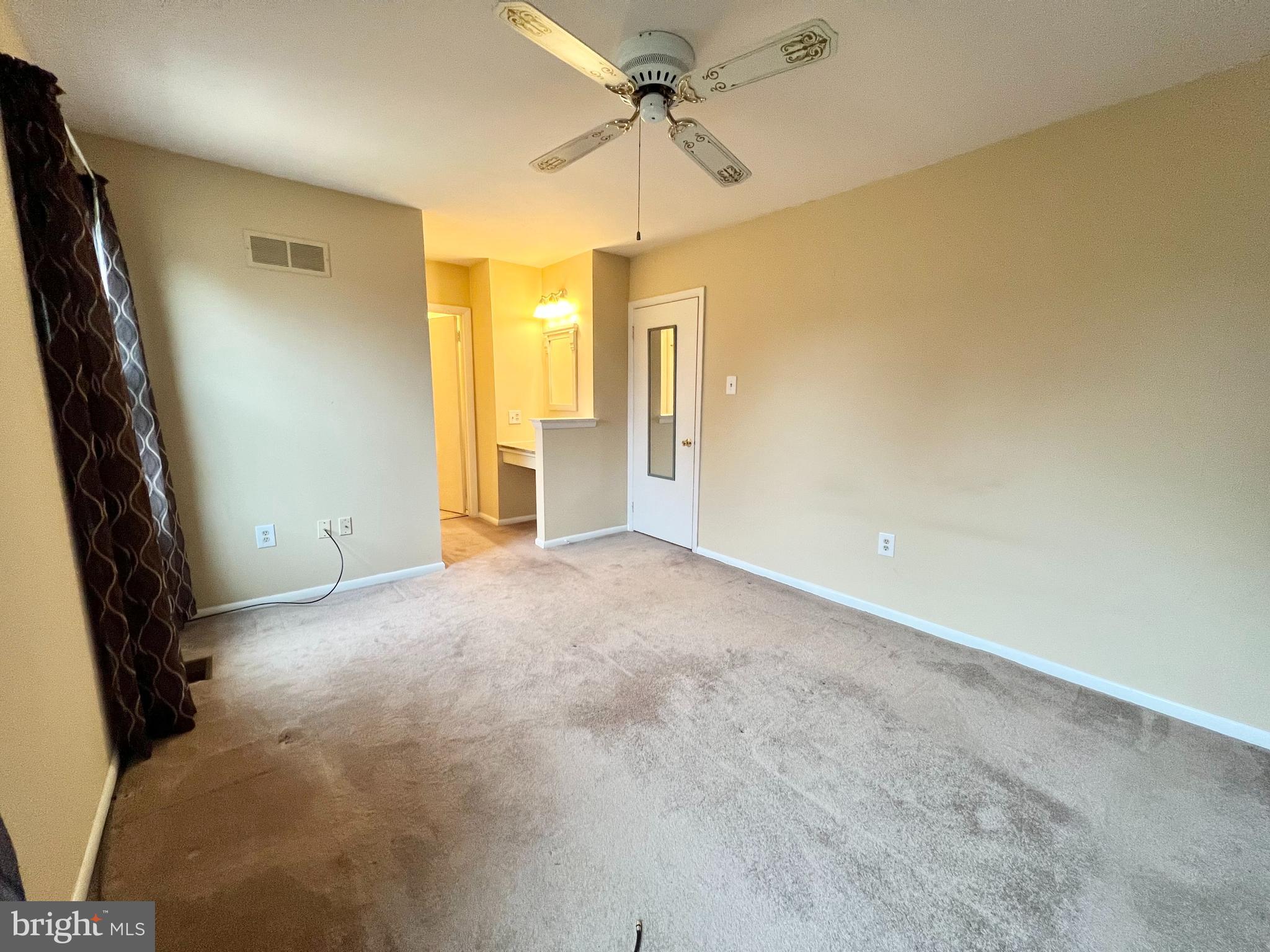 SAW MILL VALLEY - Residential Lease