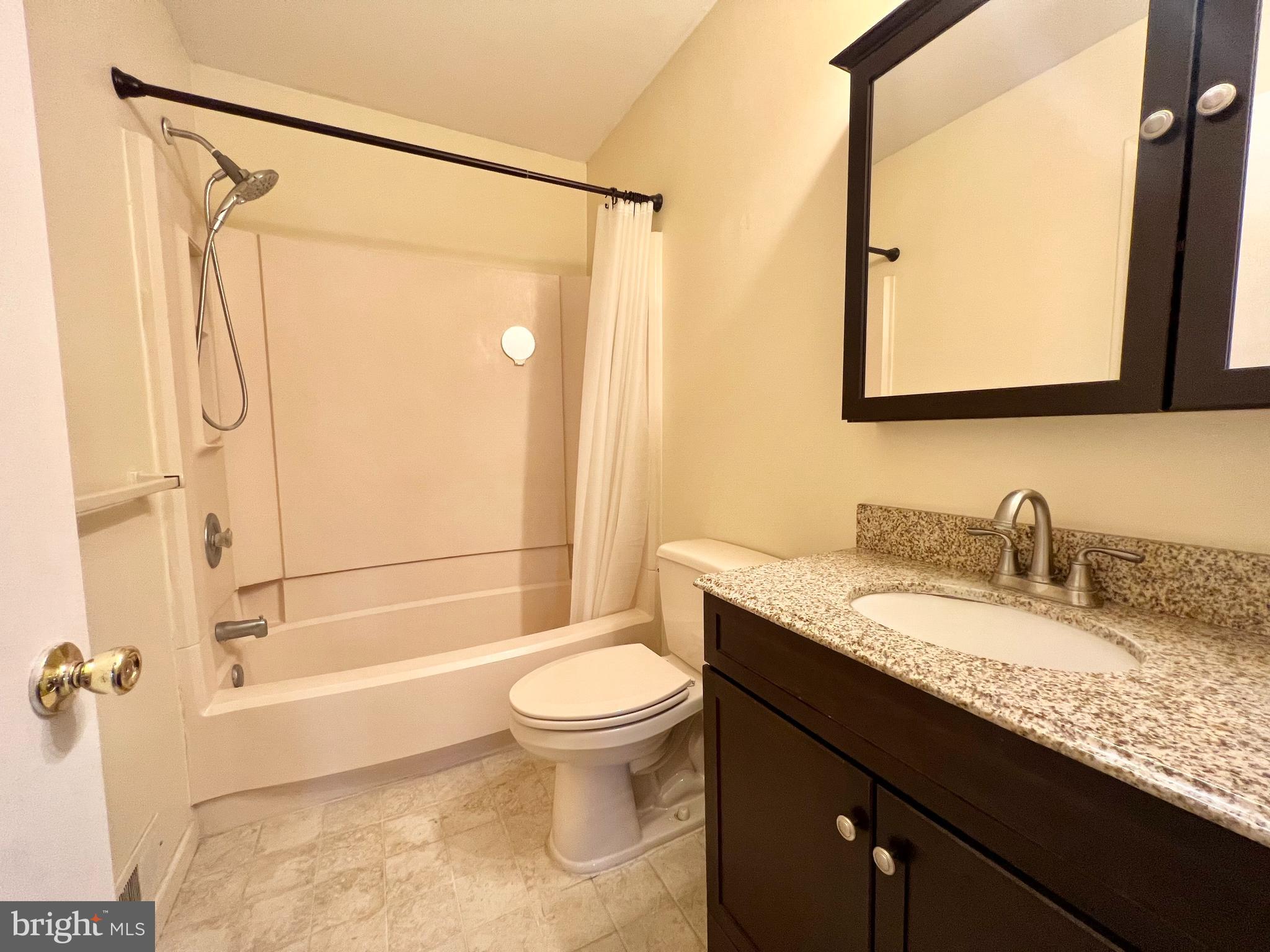 SAW MILL VALLEY - Residential Lease