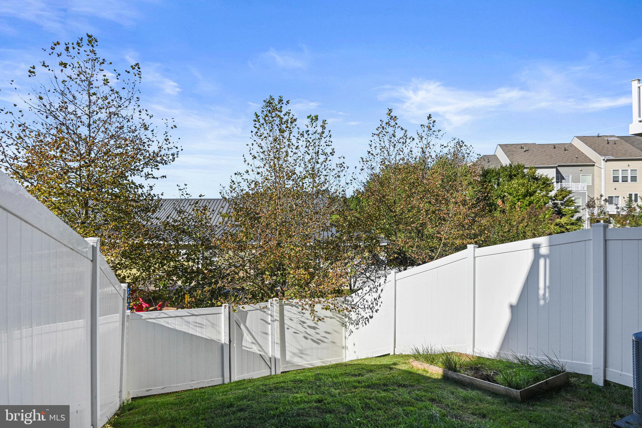 BRAMBLETON OVERLOOK - Residential