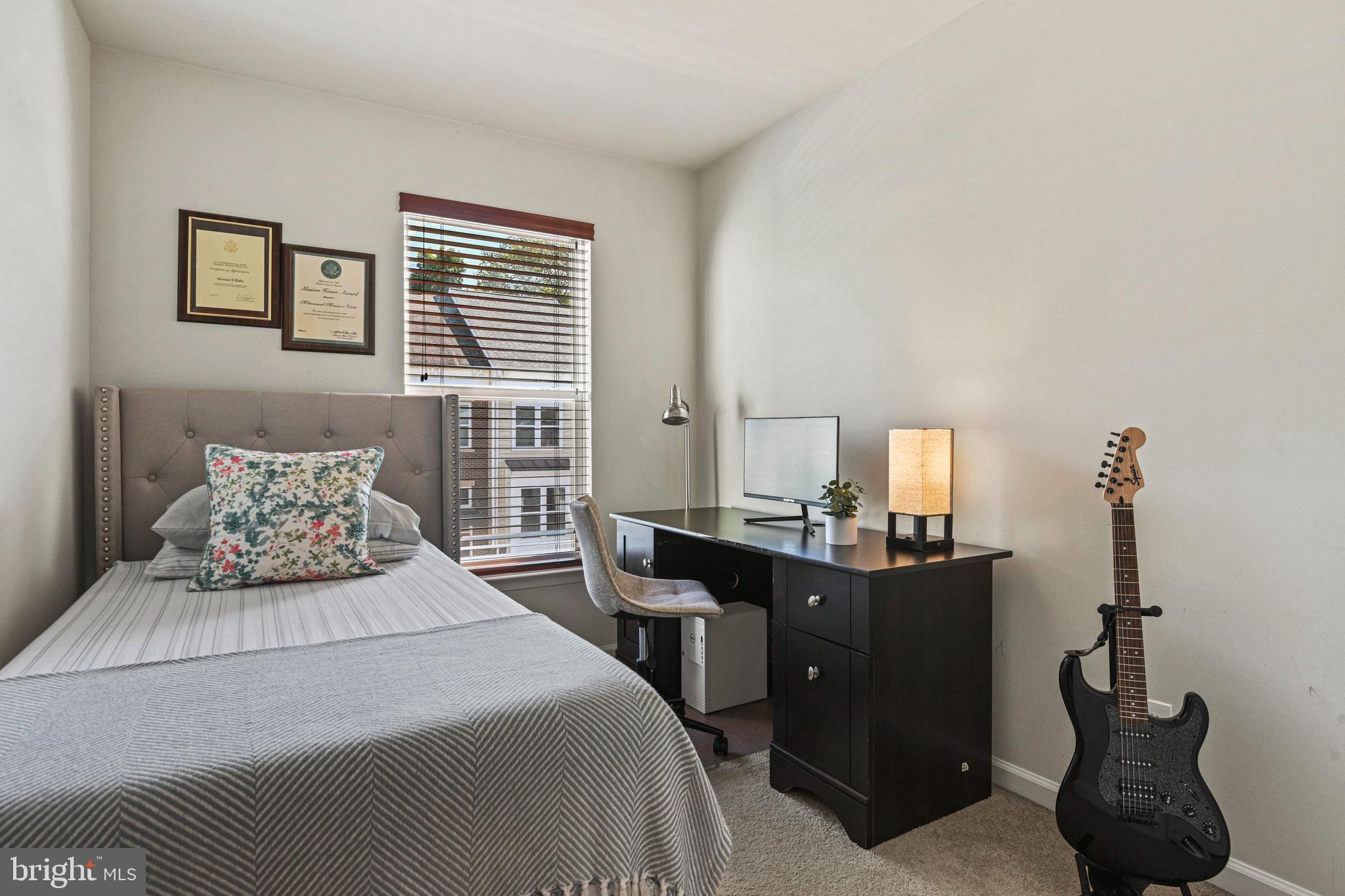 BRAMBLETON OVERLOOK - Residential