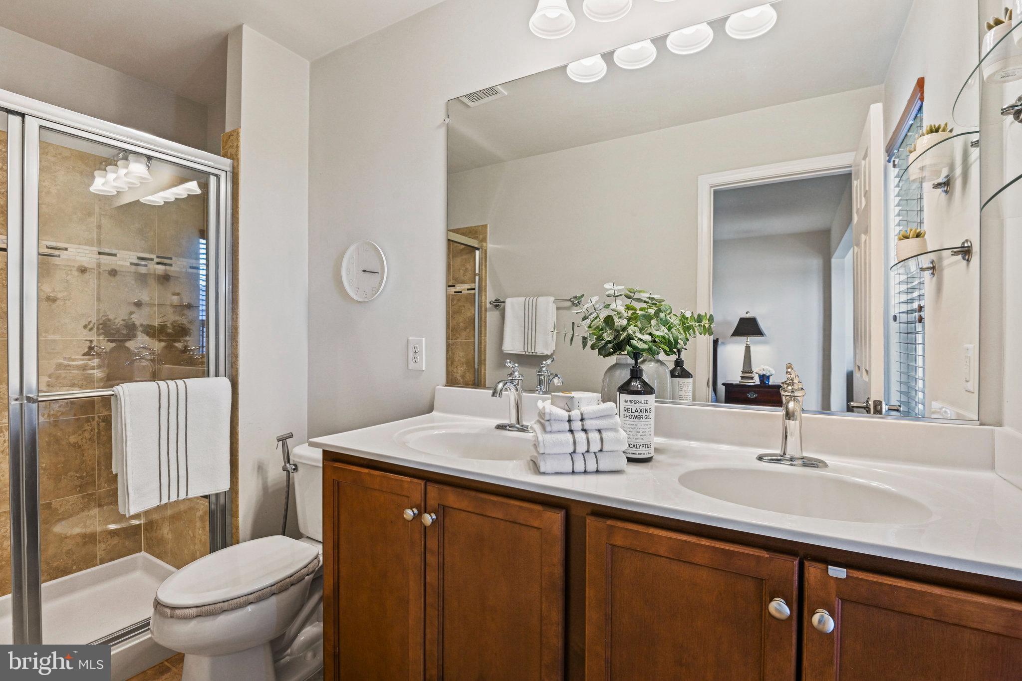 BRAMBLETON OVERLOOK - Residential