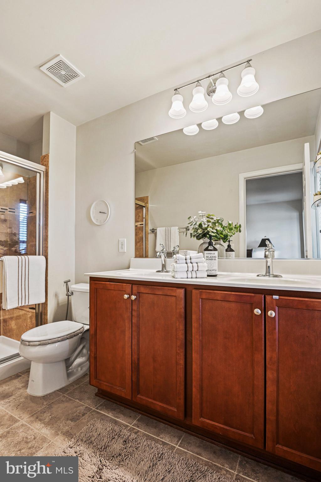 BRAMBLETON OVERLOOK - Residential