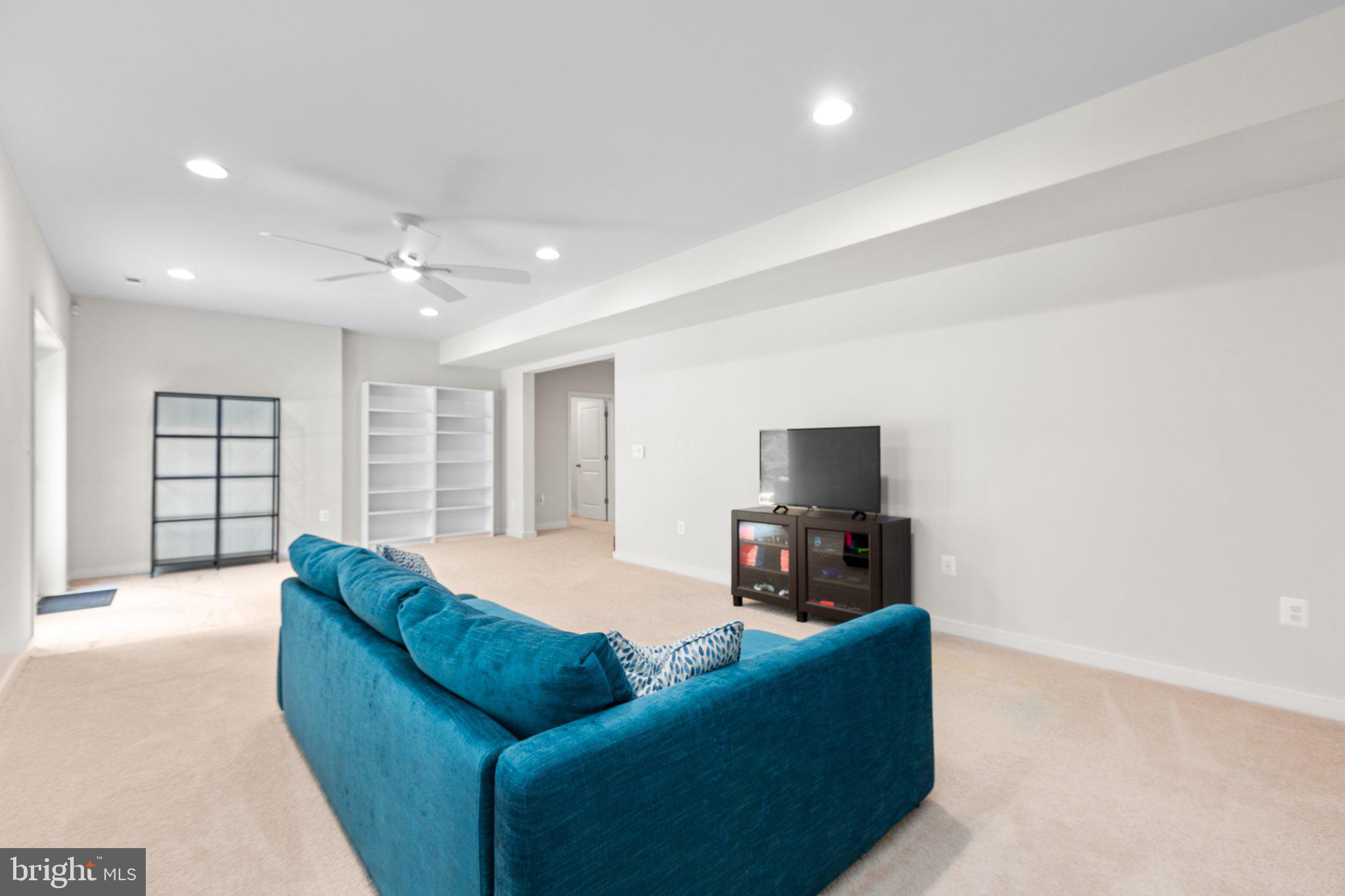 SUMMERSET RIDGE SOUTH - Residential