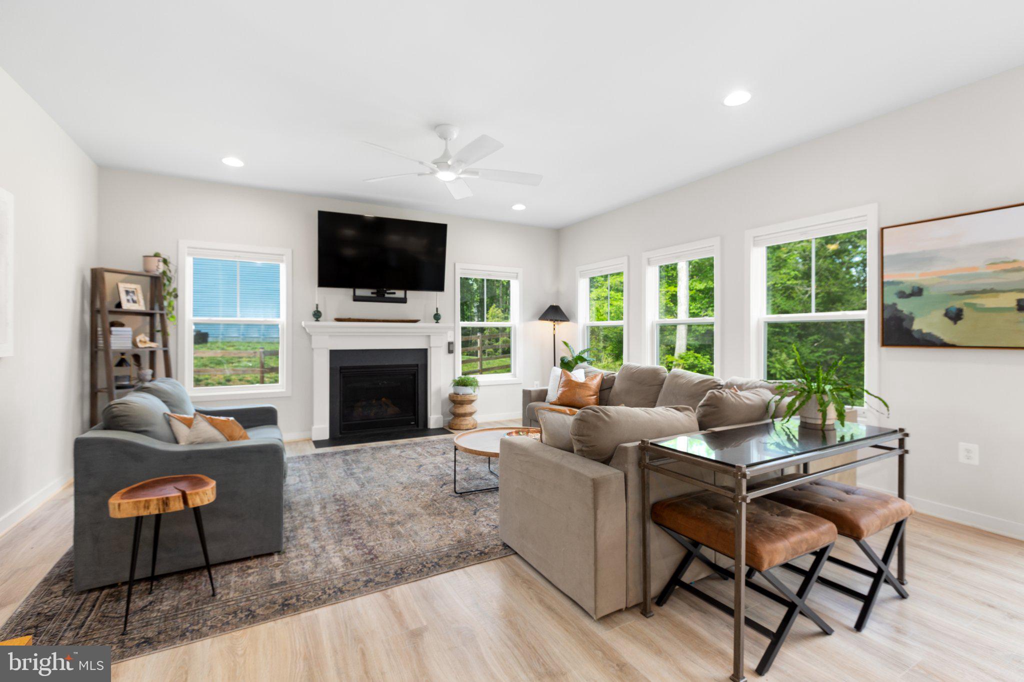 SUMMERSET RIDGE SOUTH - Residential