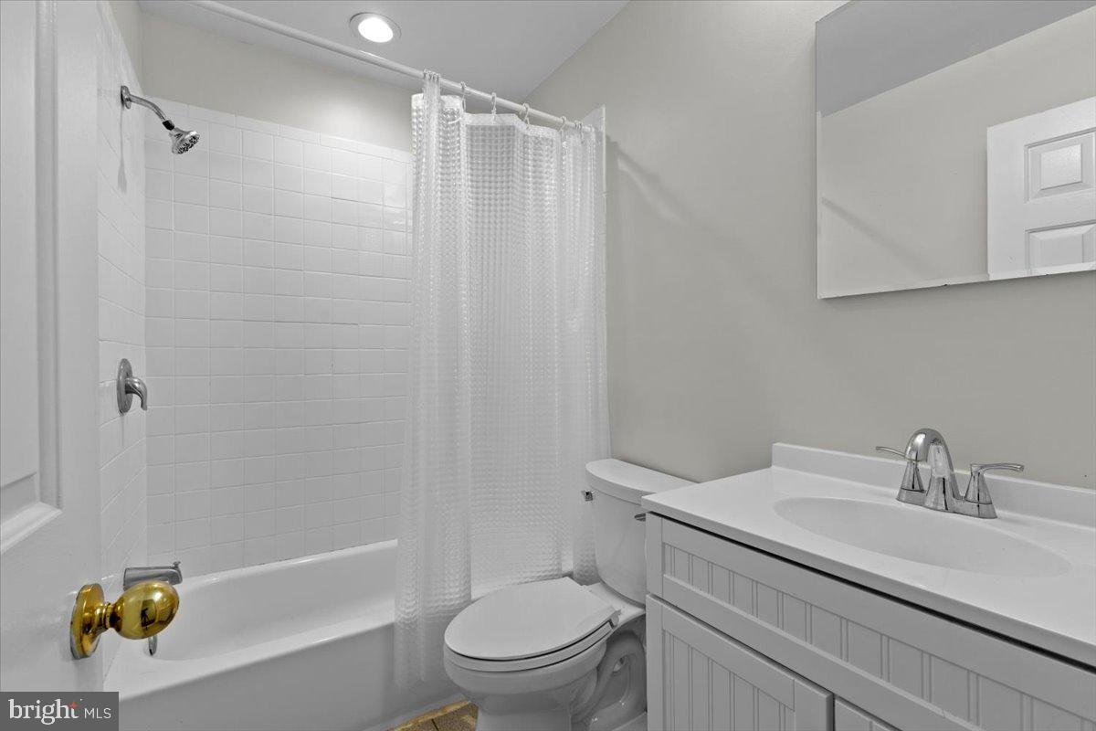 GOOSE CREEK FARMS - Residential