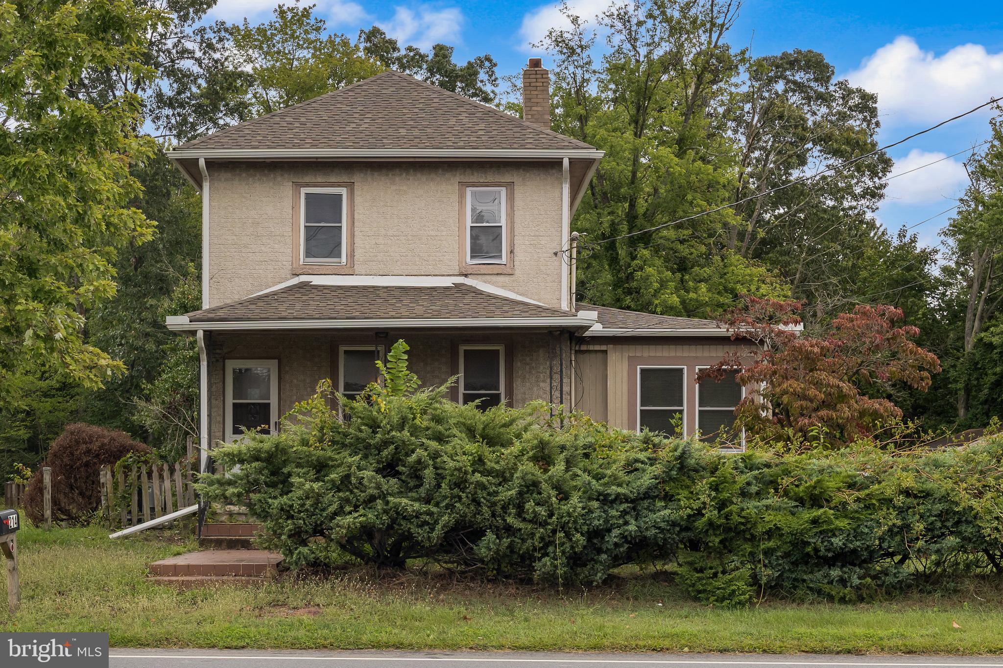 214 S WHITE HORSE PIKE