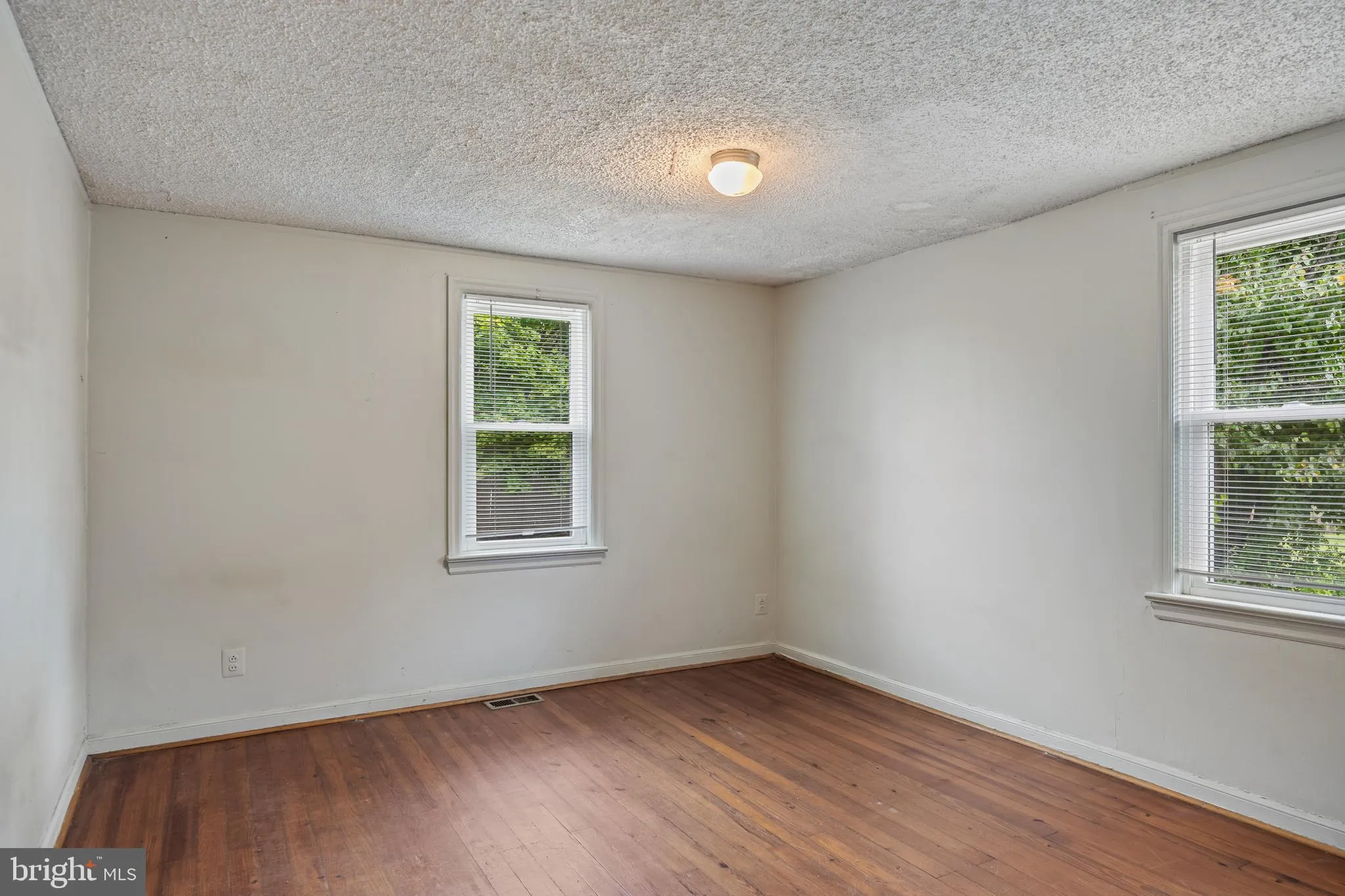 Waterford Works, New Jersey 08089, United States, 3 Bedrooms Bedrooms, ,2 BathroomsBathrooms,Residential,Active,214067