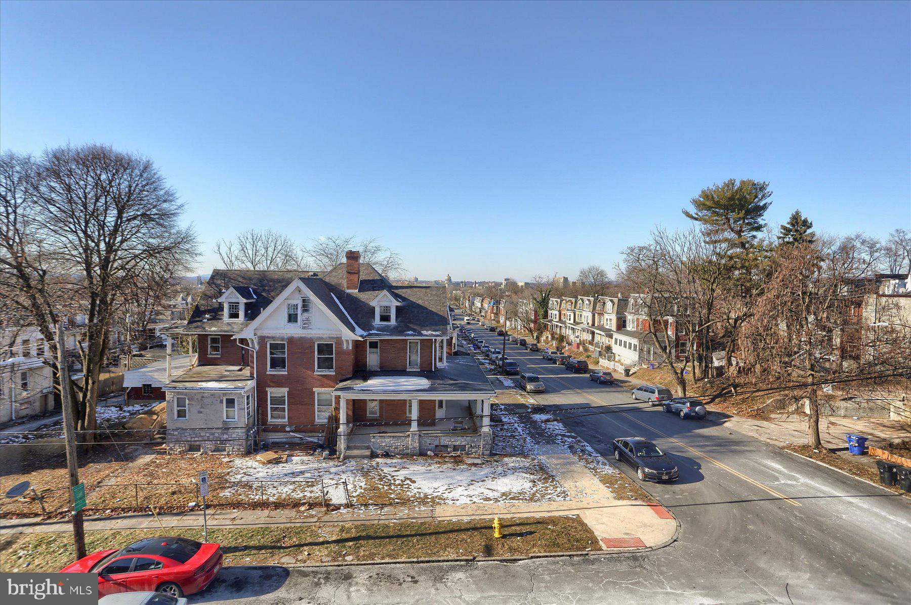 ALLISON HILL - Residential