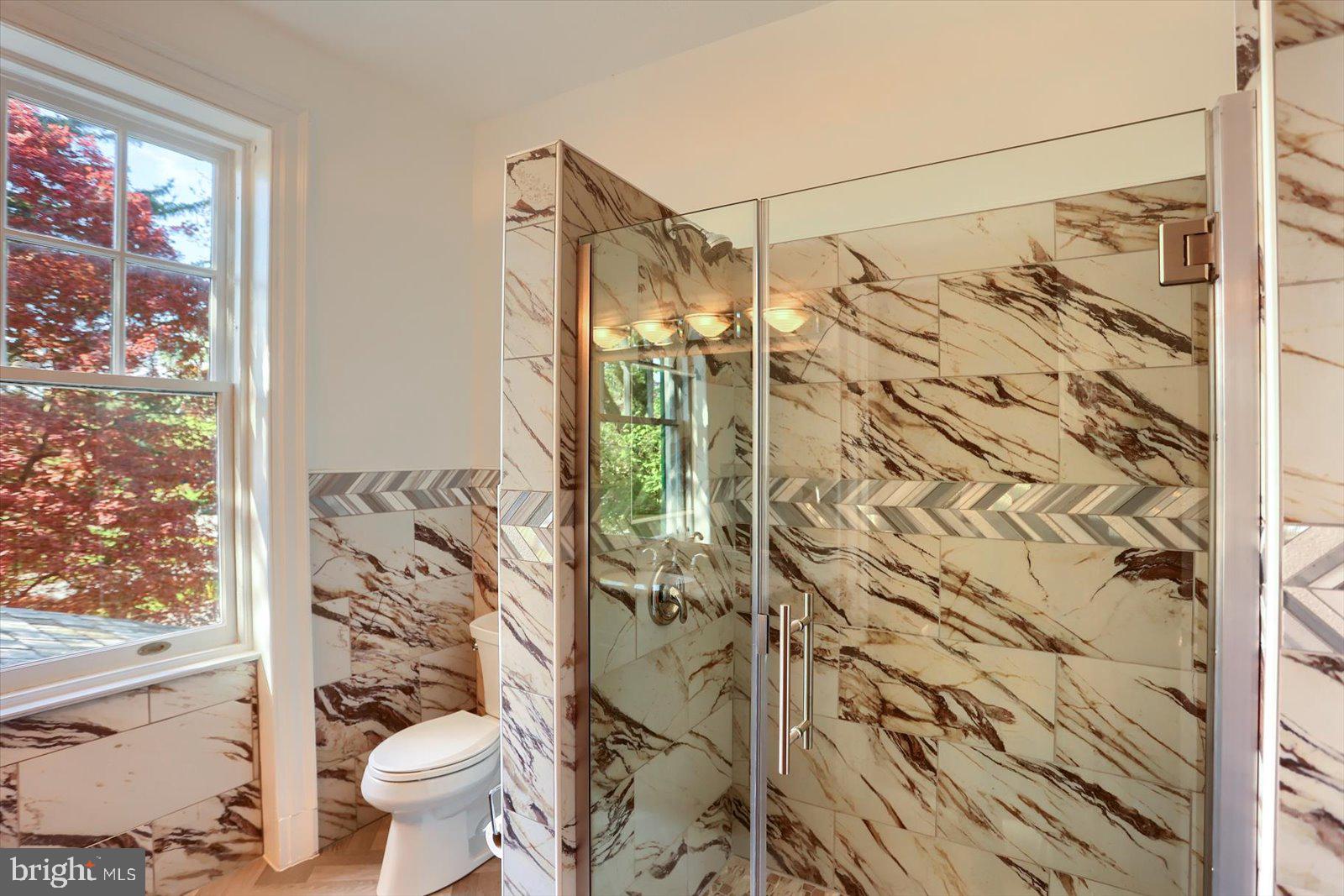 ELMWOOD - Residential