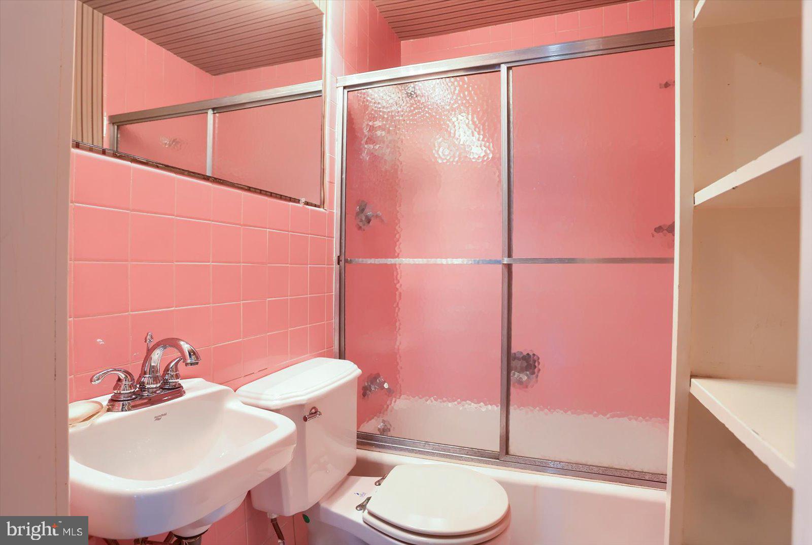 ELMWOOD - Residential