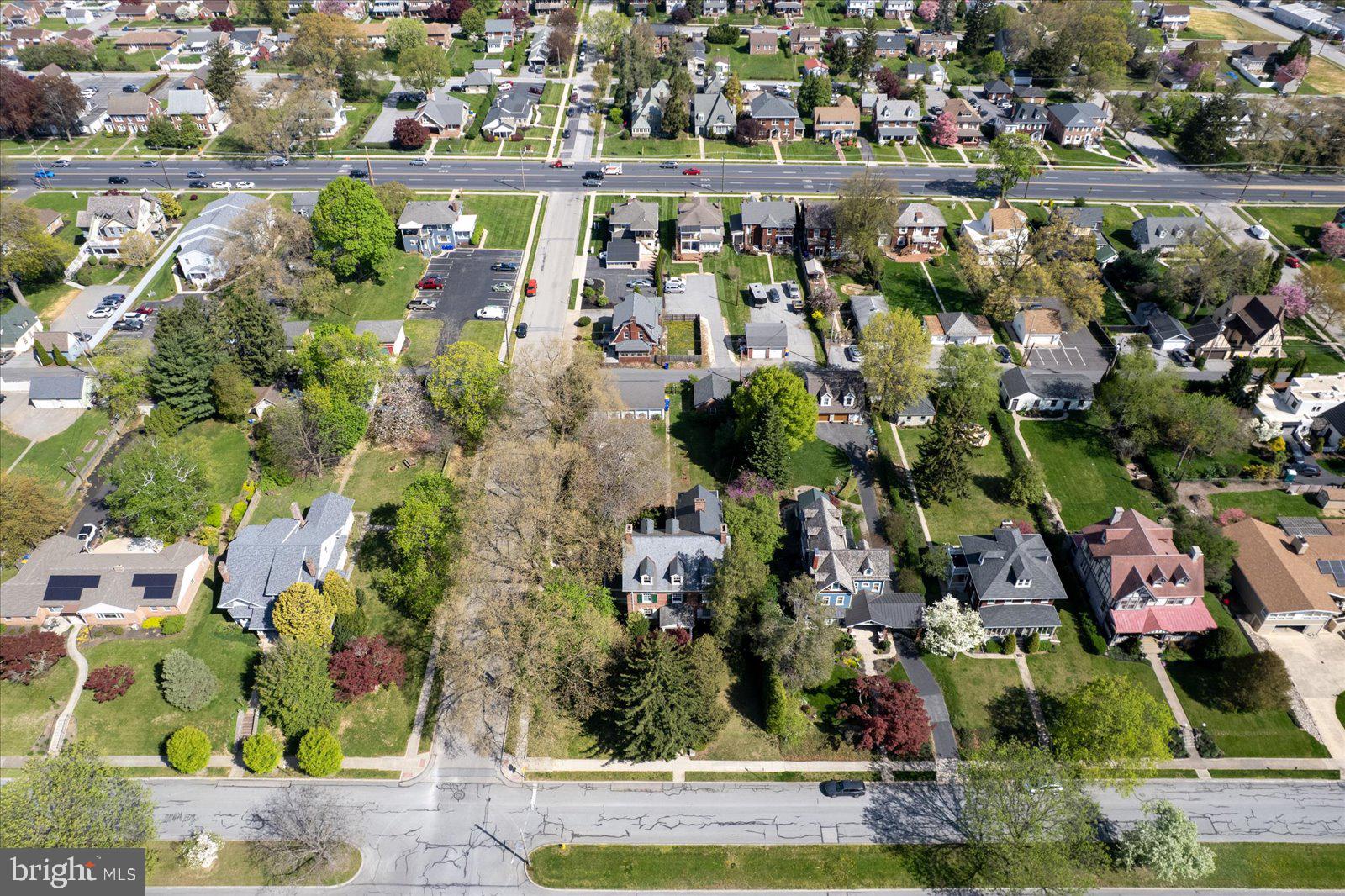 ELMWOOD - Residential