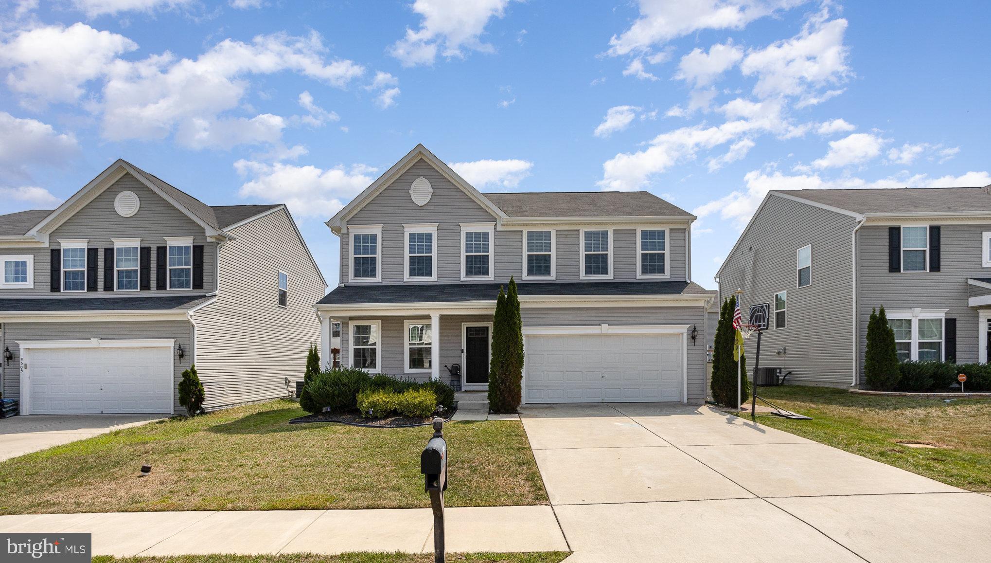 LEE'S PARKE - Residential