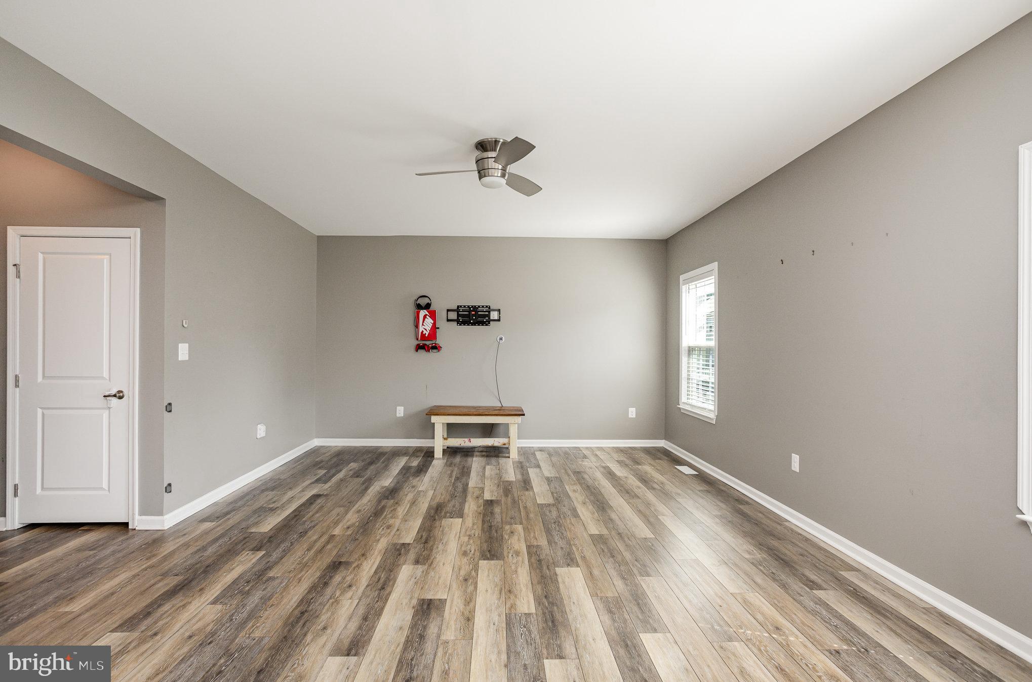 LEE'S PARKE - Residential