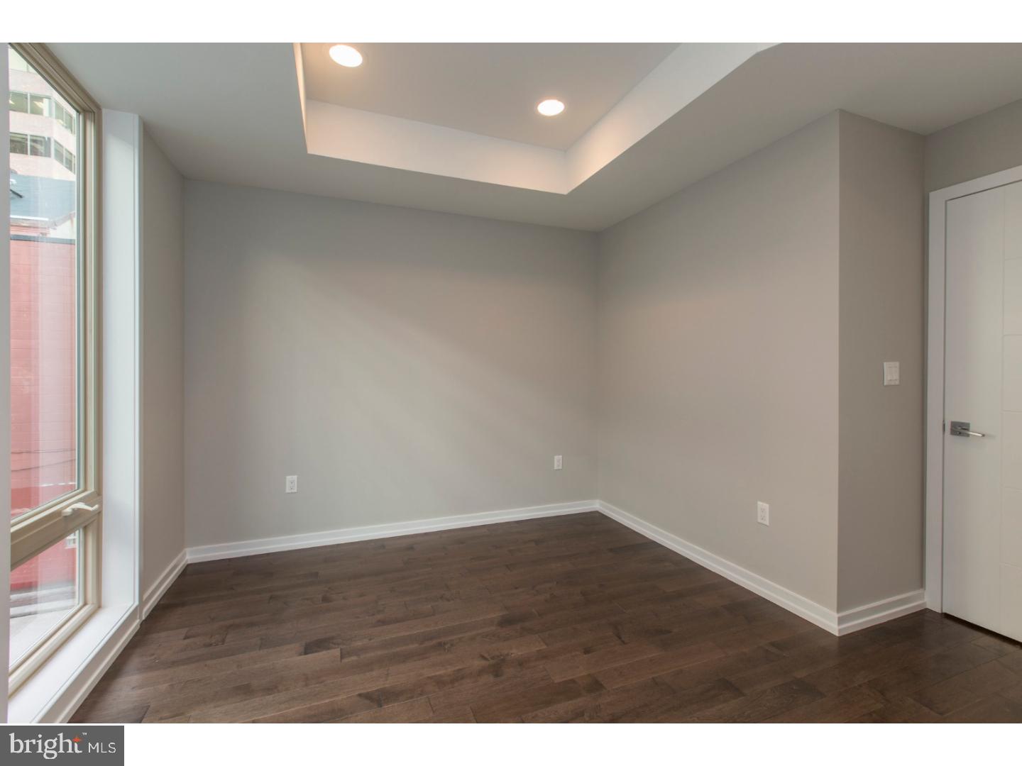 RITTENHOUSE SQUARE - Residential Income