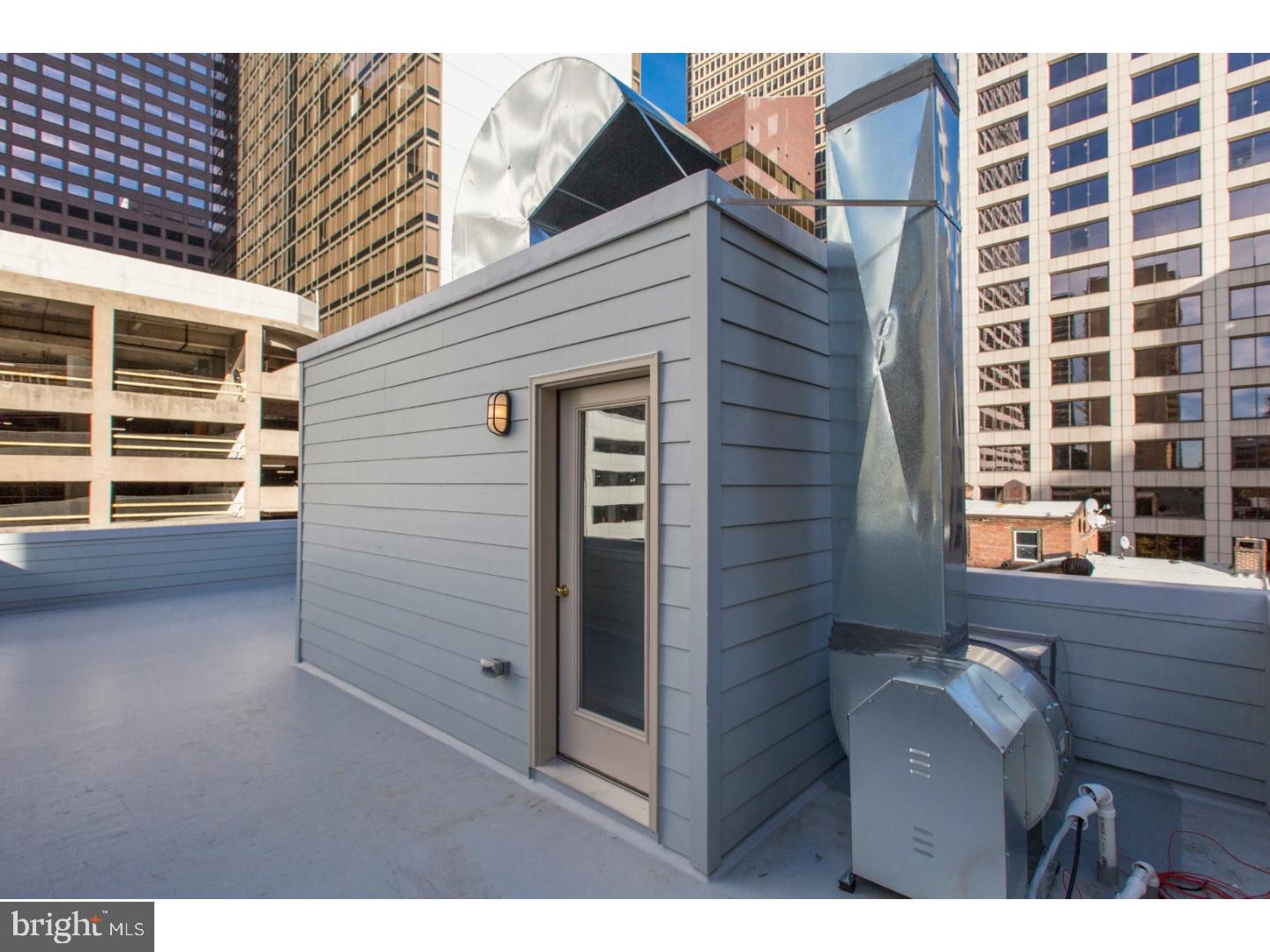 RITTENHOUSE SQUARE - Residential Income