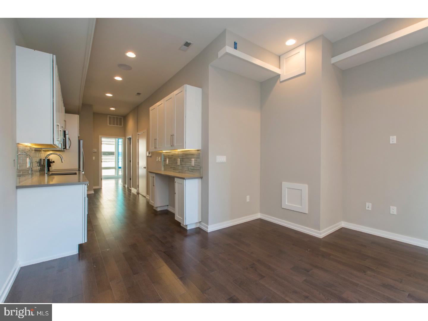 RITTENHOUSE SQUARE - Residential Income