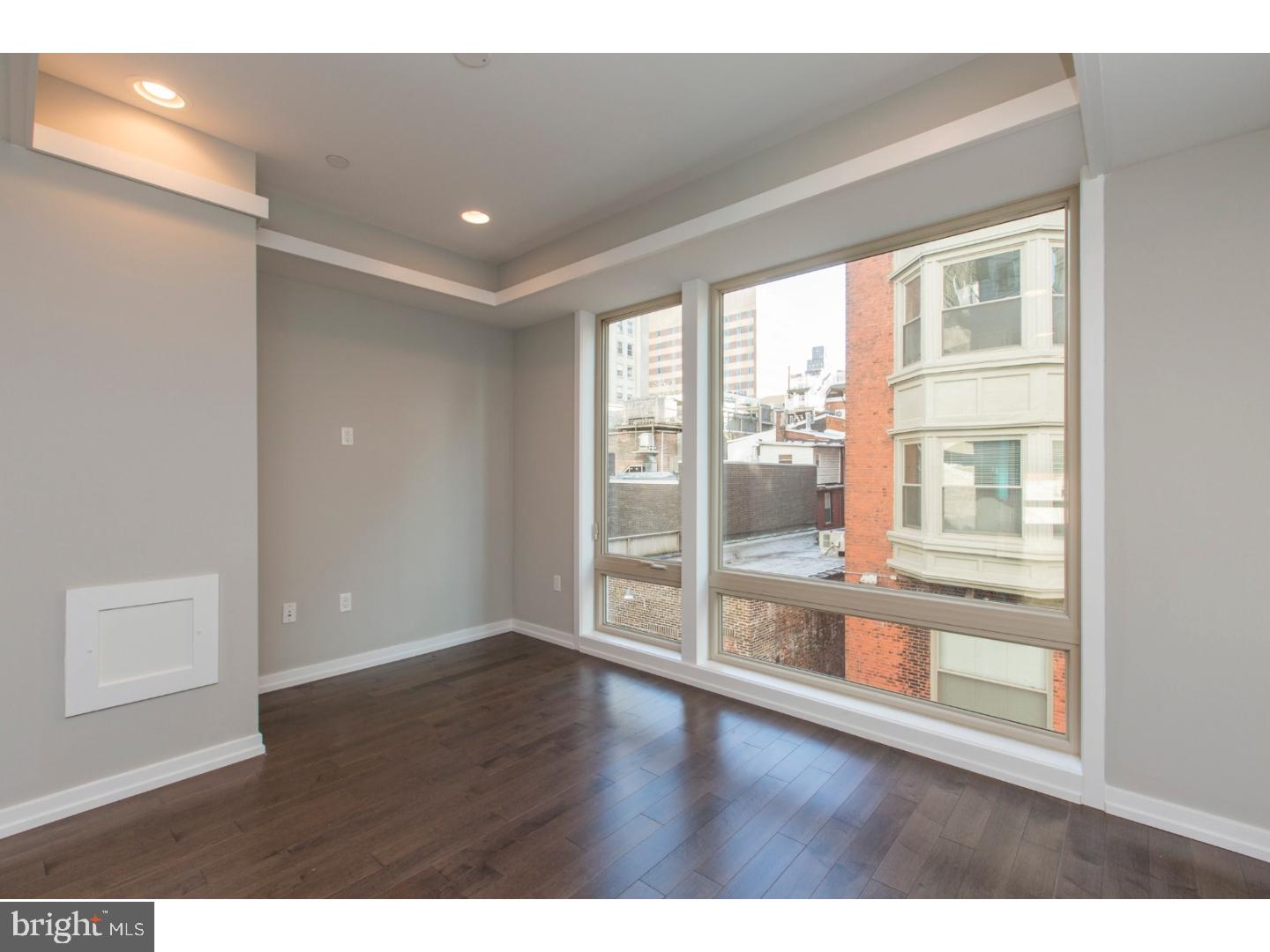 RITTENHOUSE SQUARE - Residential Income