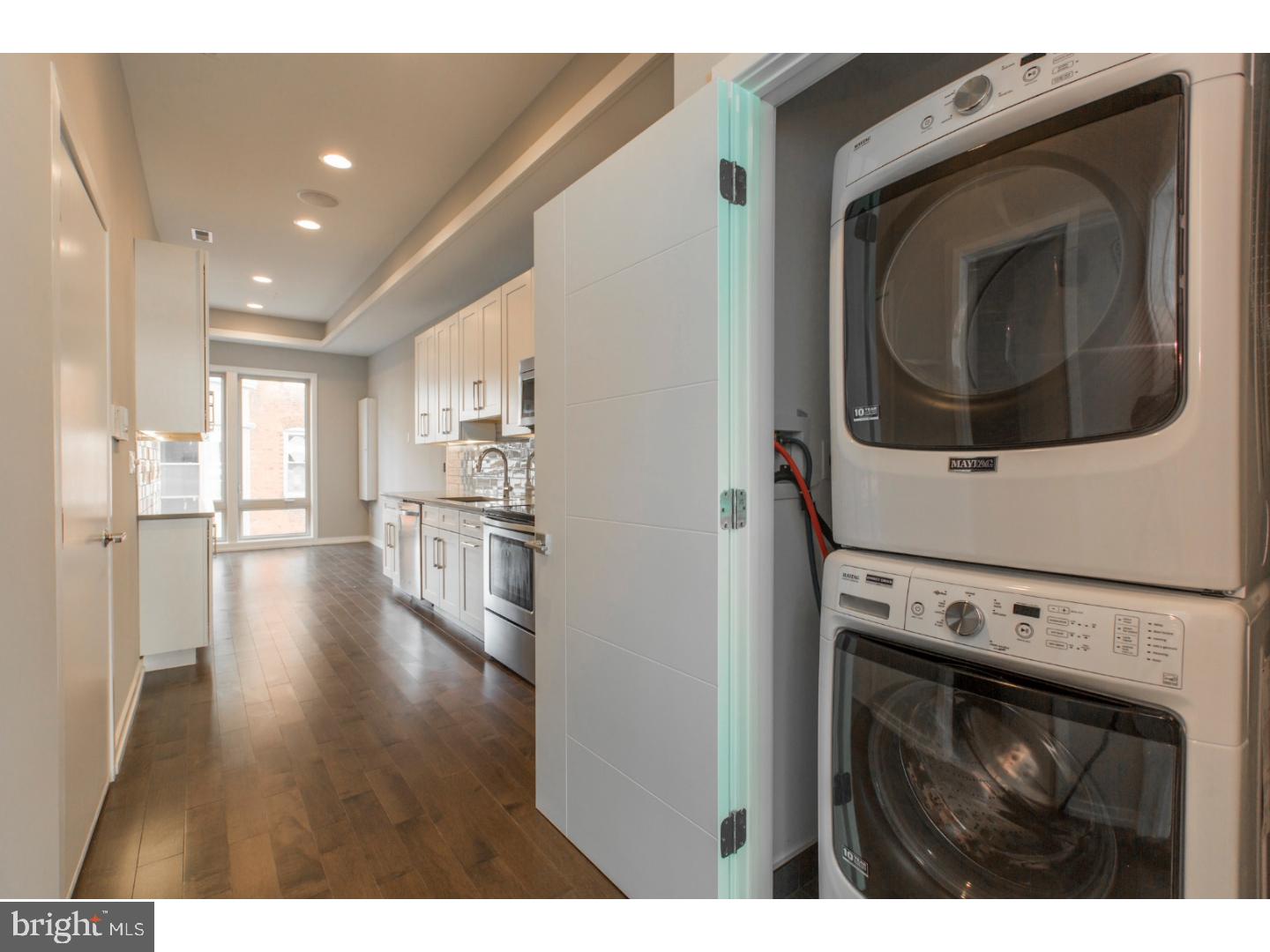 RITTENHOUSE SQUARE - Residential Income