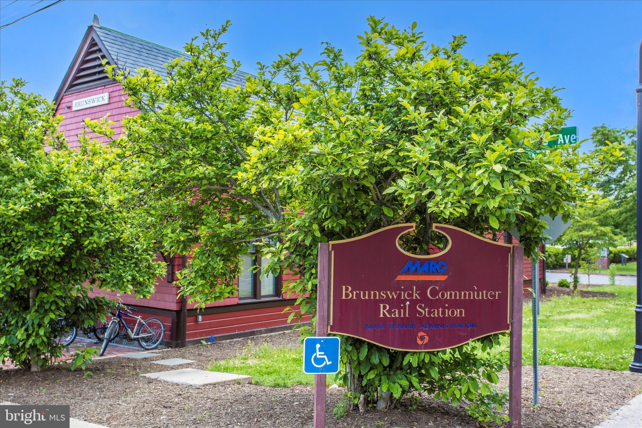 BRUNSWICK CROSSING - Residential