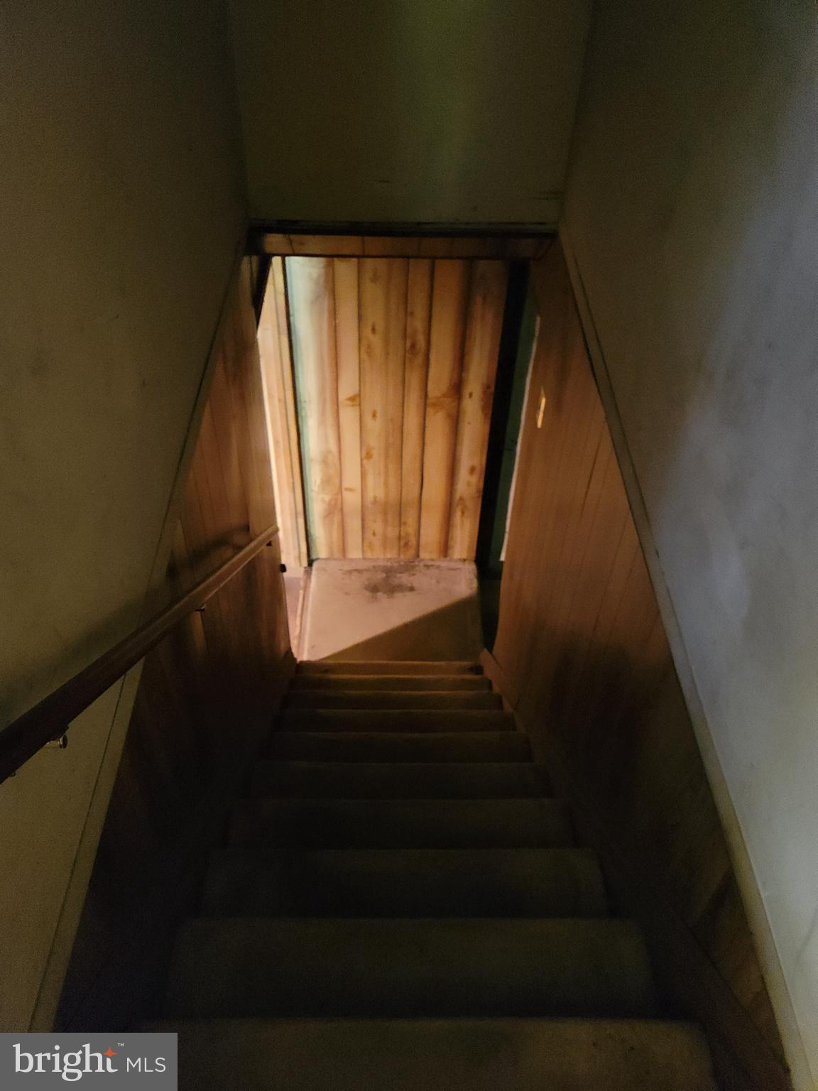 REGULARS - Residential