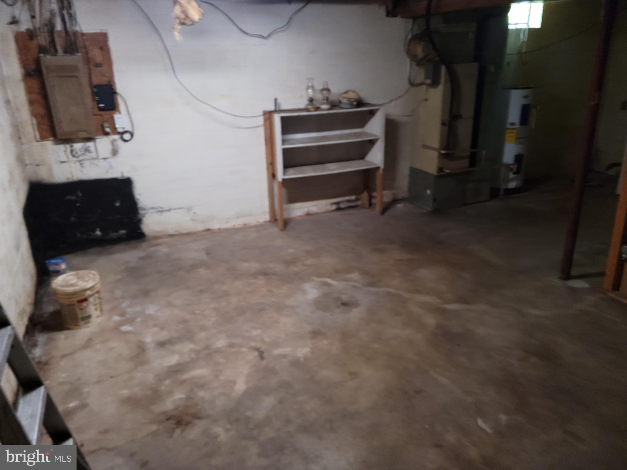 REGULARS - Residential