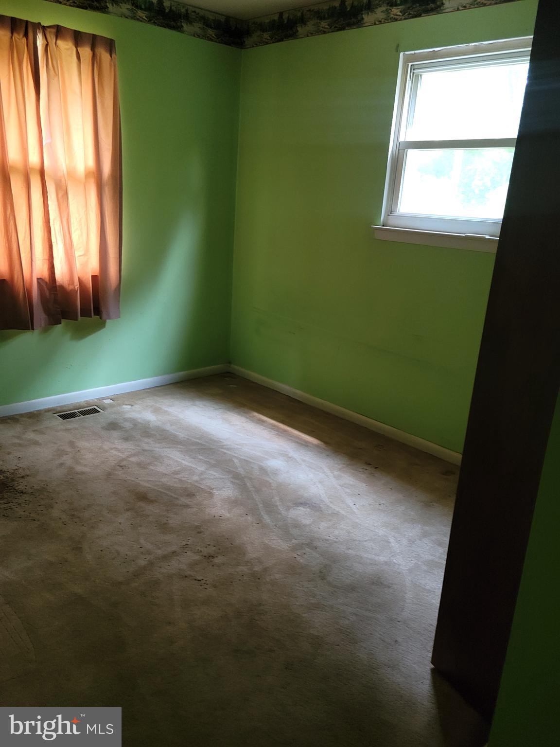 REGULARS - Residential