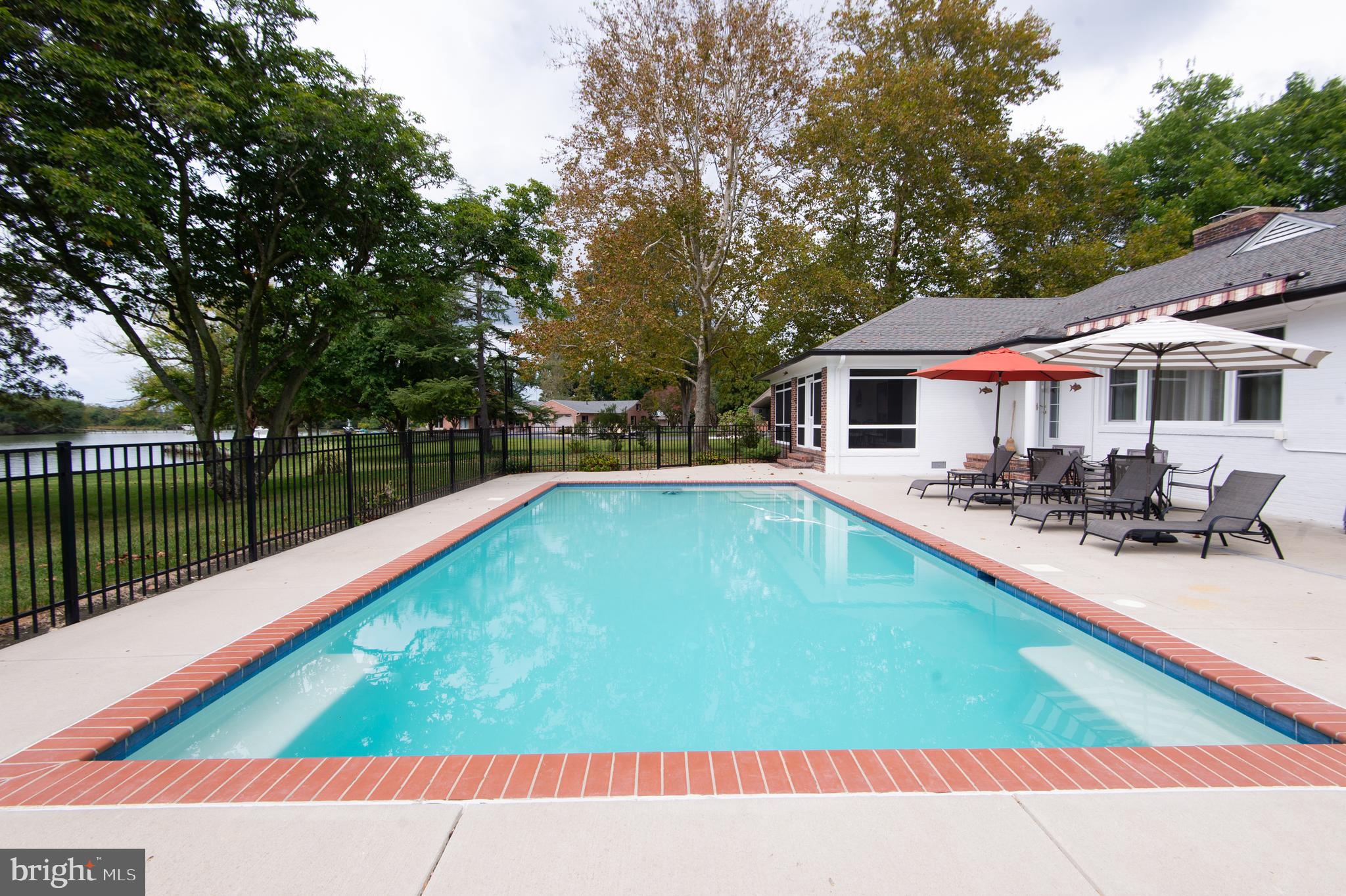 JENKINS CREEK - Residential