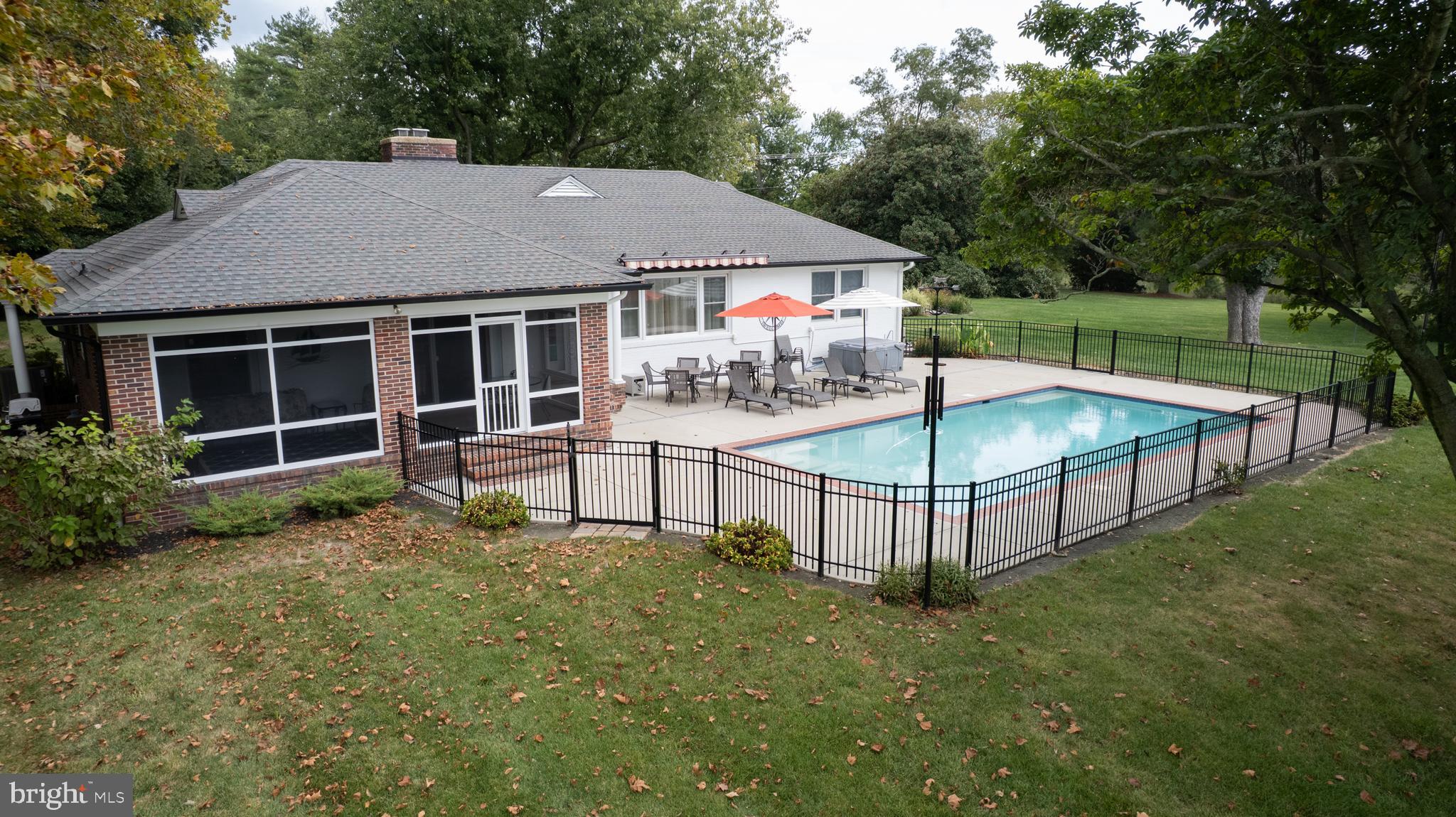 JENKINS CREEK - Residential