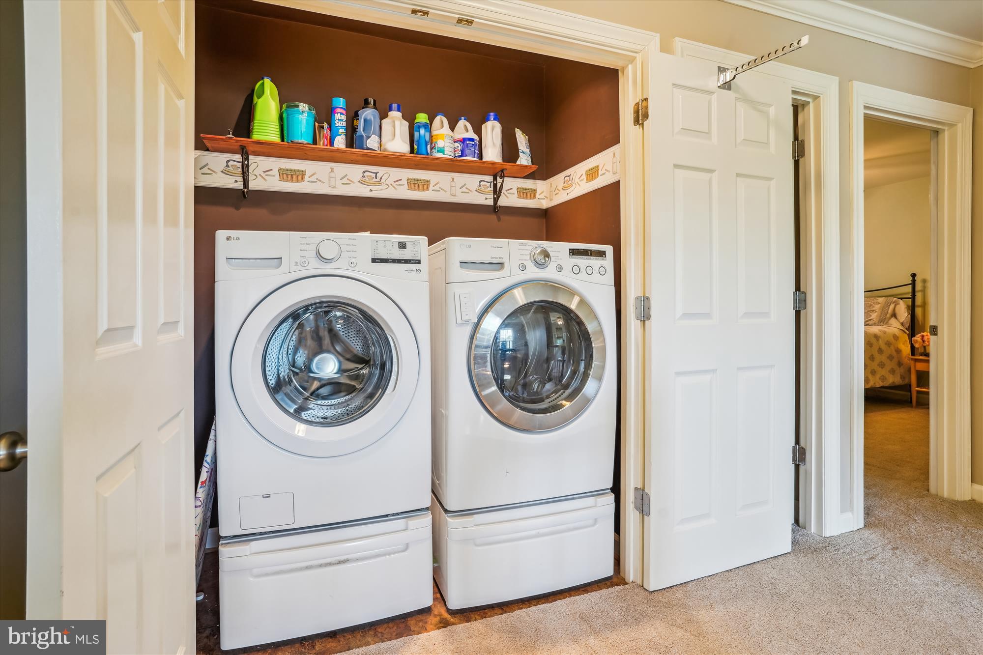 WELLINGTON - Residential