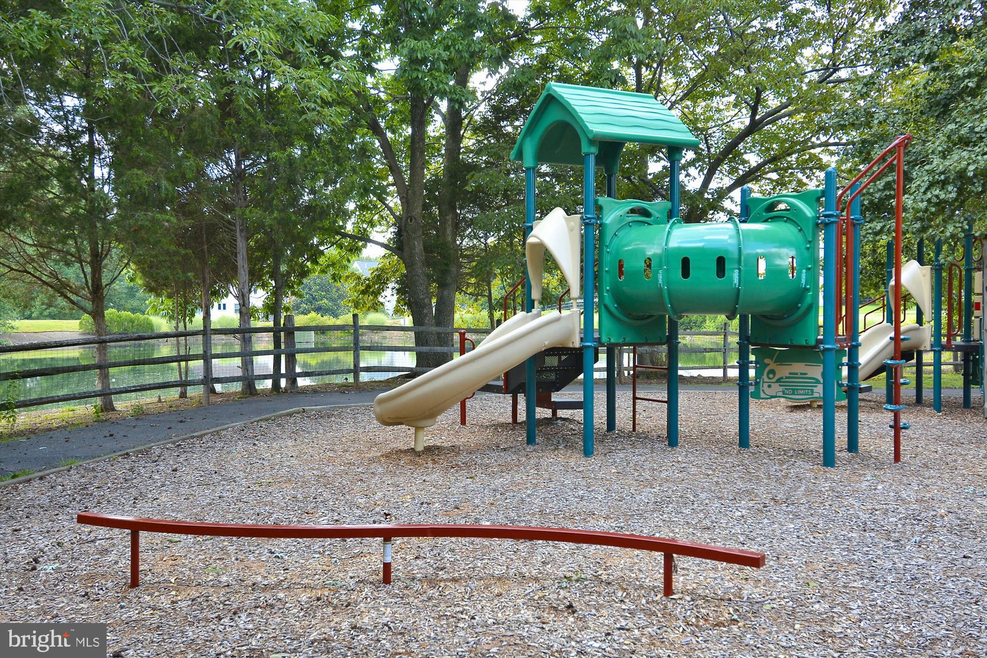 WELLINGTON - Residential