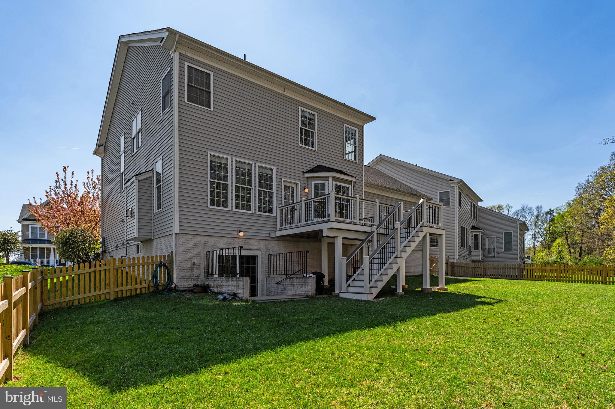 LENAH MILL - Residential