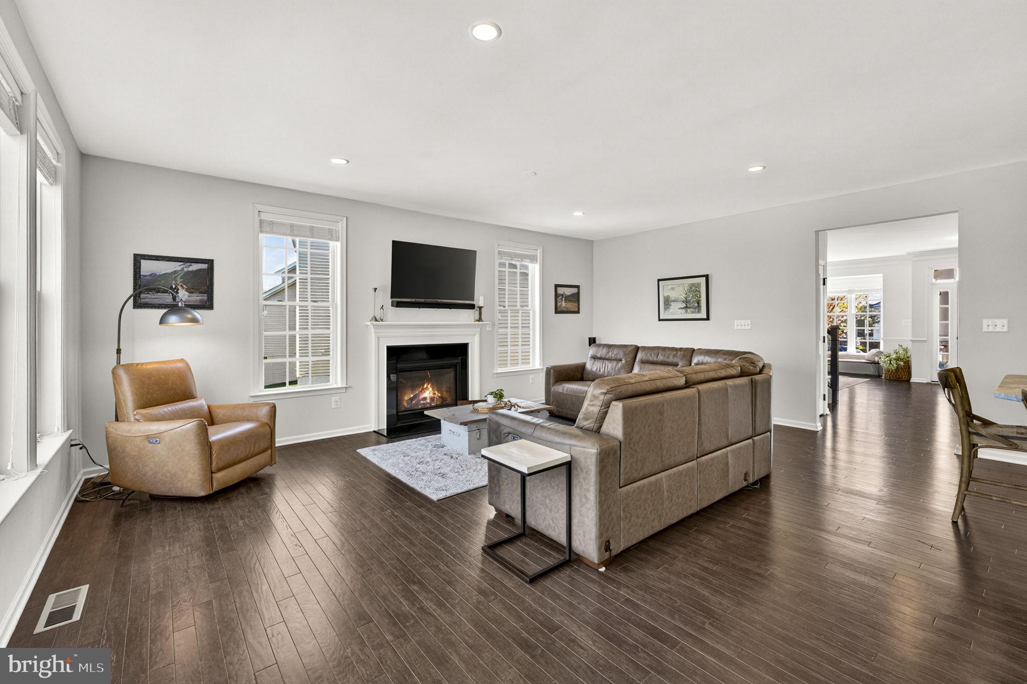 LENAH MILL - Residential