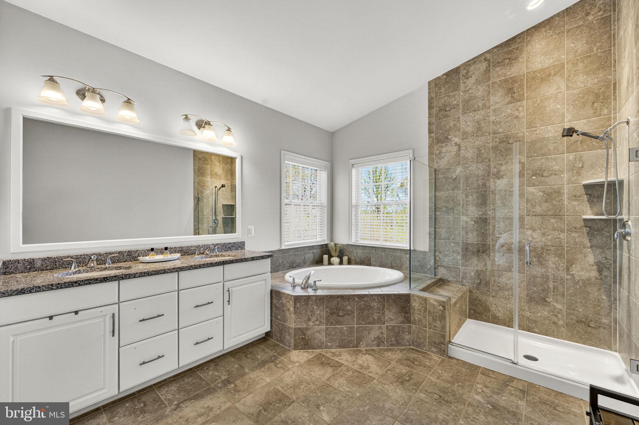 LENAH MILL - Residential