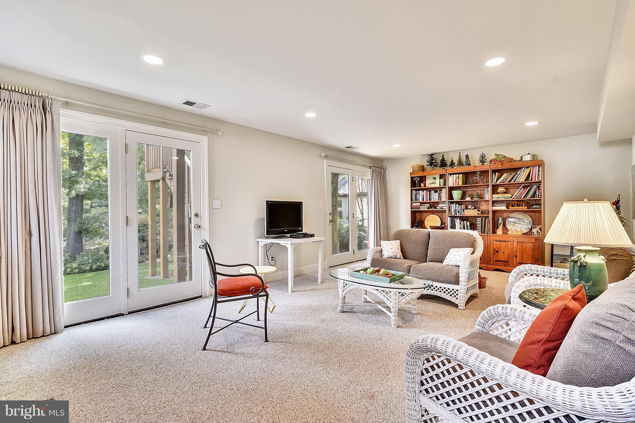 LYON PARK - Residential