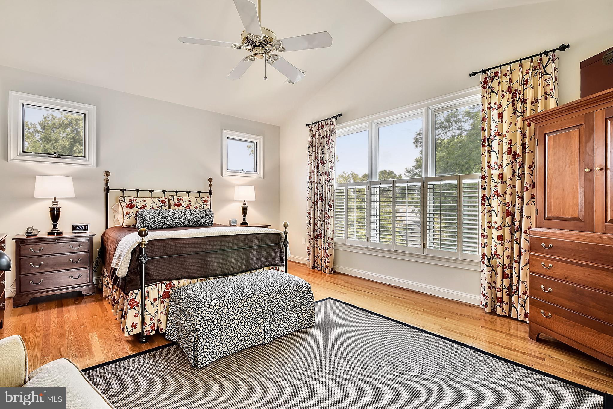 LYON PARK - Residential