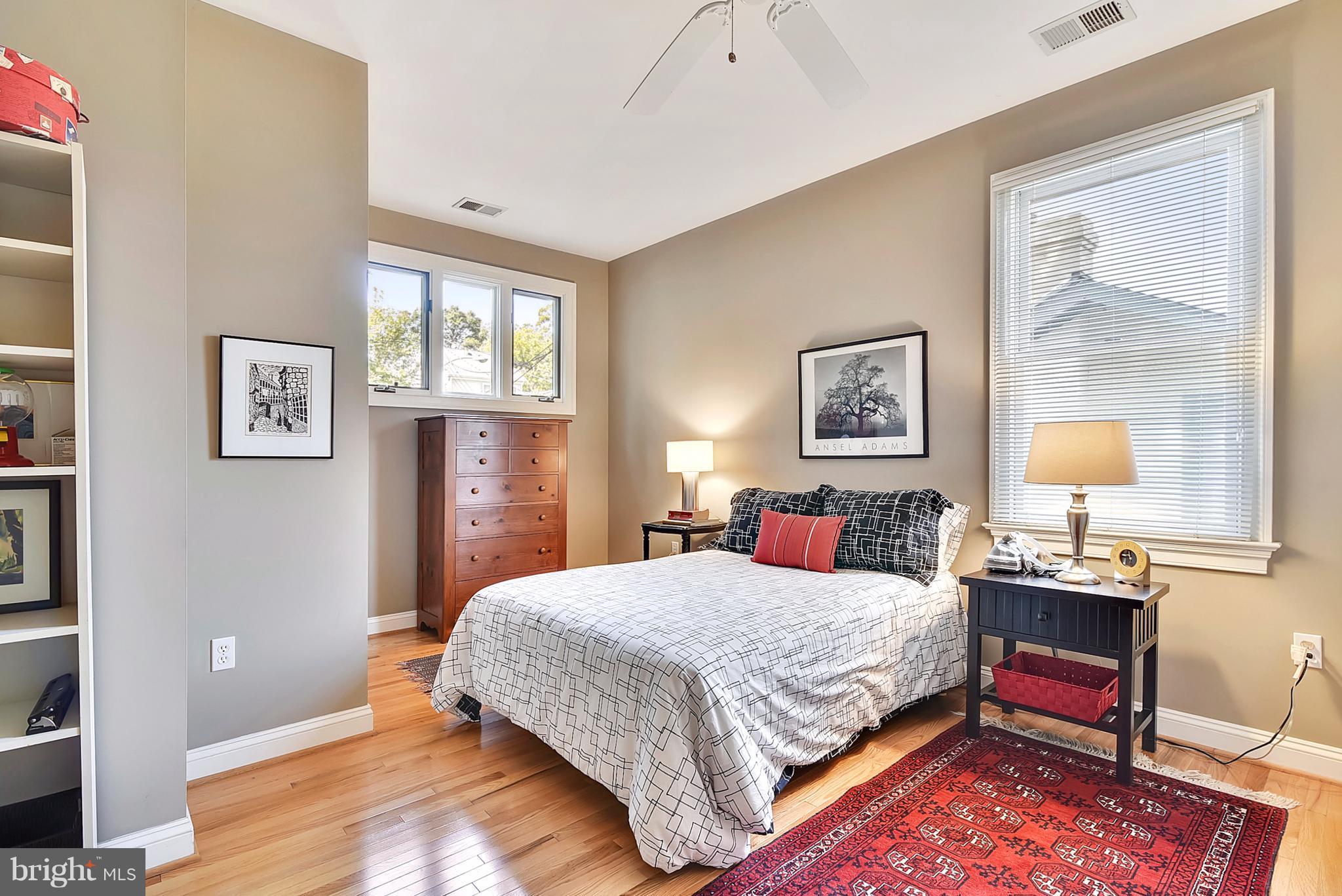 LYON PARK - Residential