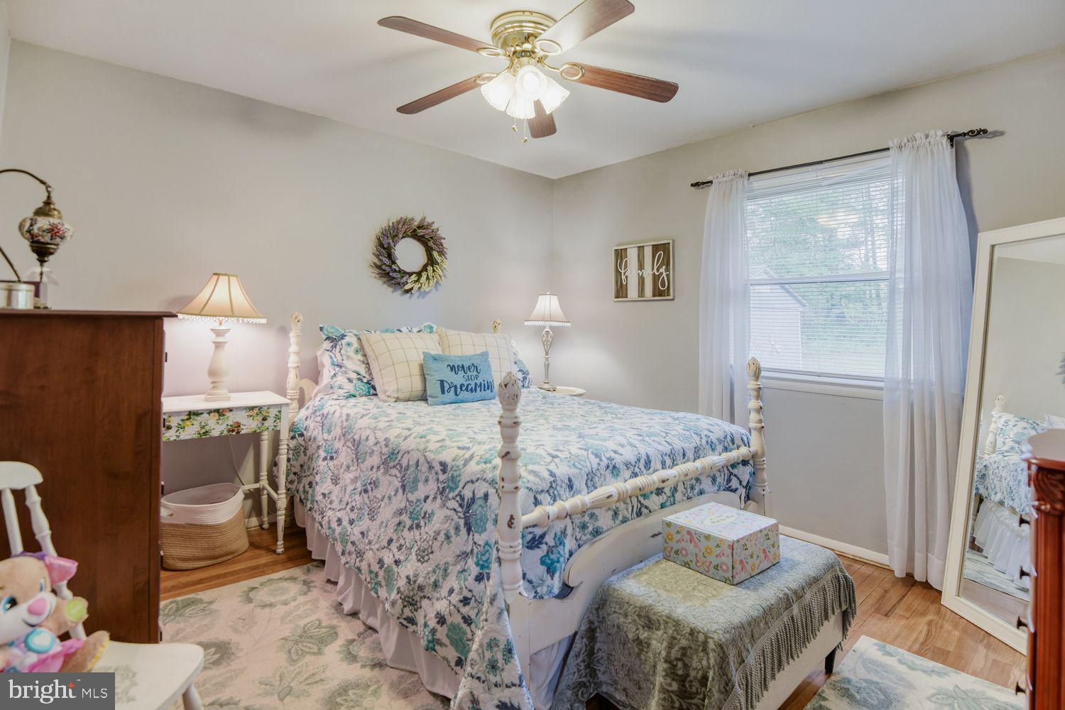 SILVER GATE - Residential