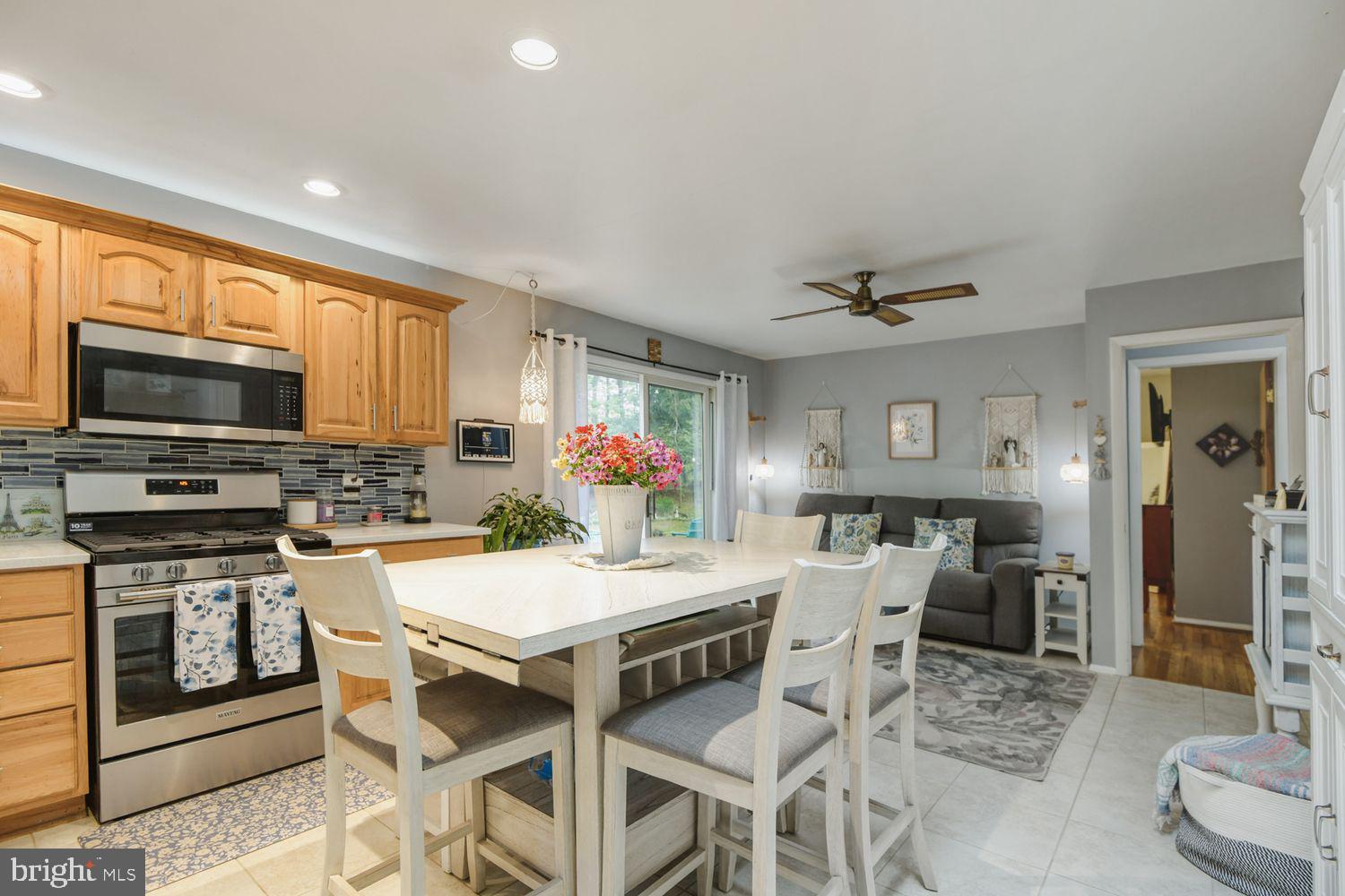 SILVER GATE - Residential