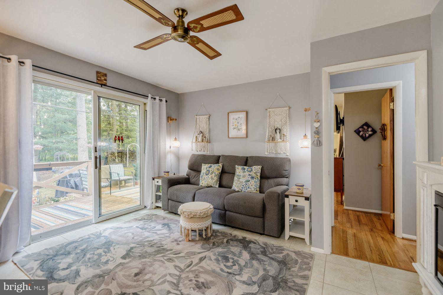 SILVER GATE - Residential