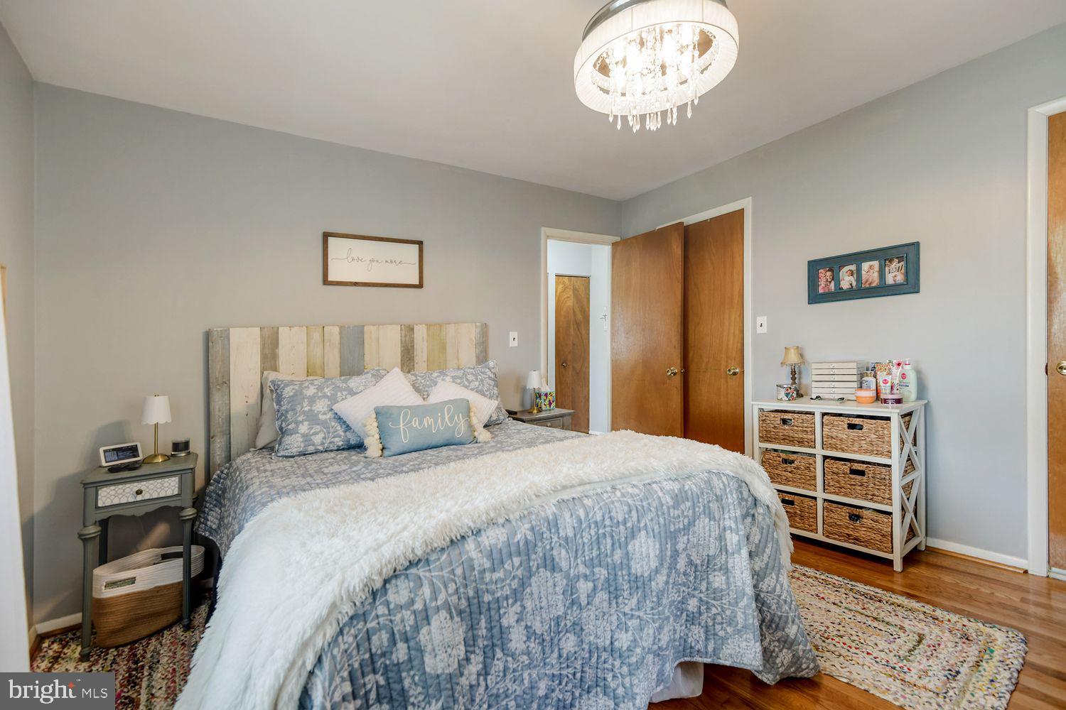 SILVER GATE - Residential