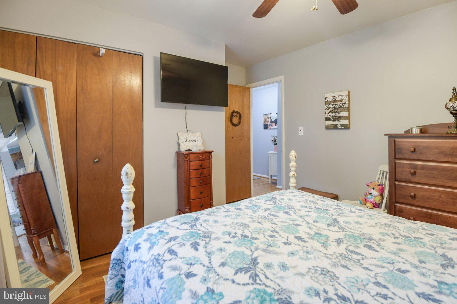 SILVER GATE - Residential