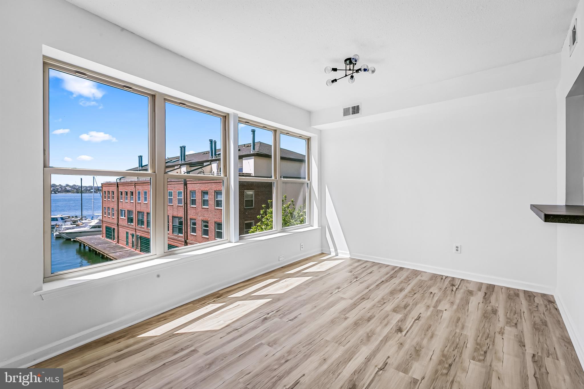 FELLS POINT HISTORIC DISTRICT - Residential Lease