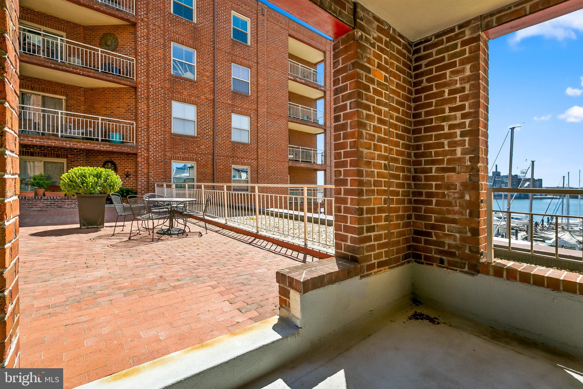 FELLS POINT HISTORIC DISTRICT - Residential Lease