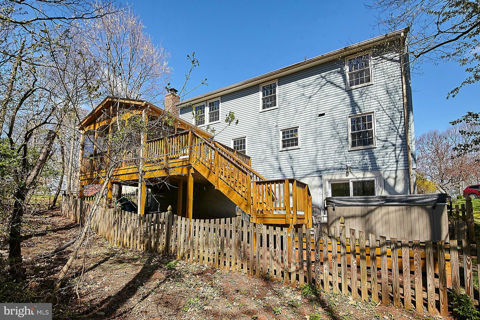 JENKINS RIDGE - Residential