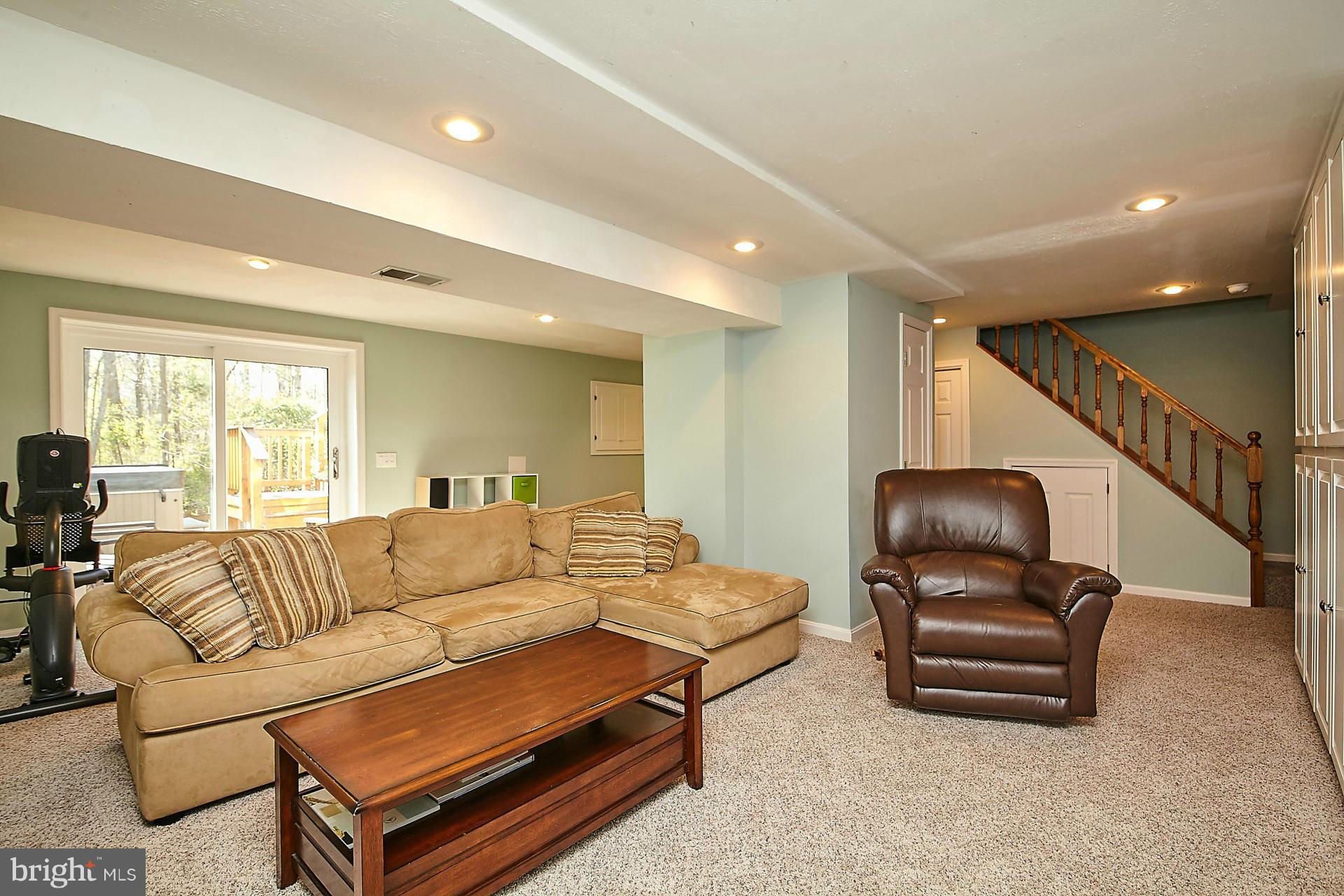 JENKINS RIDGE - Residential