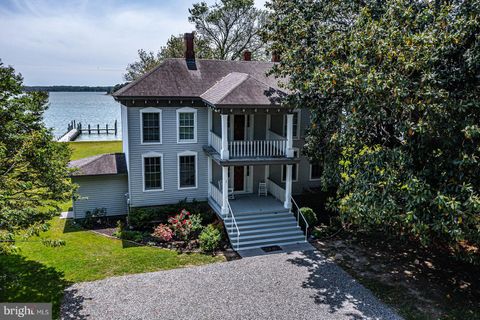 118 HARVEY LANE HEATHSVILLE VA 22473