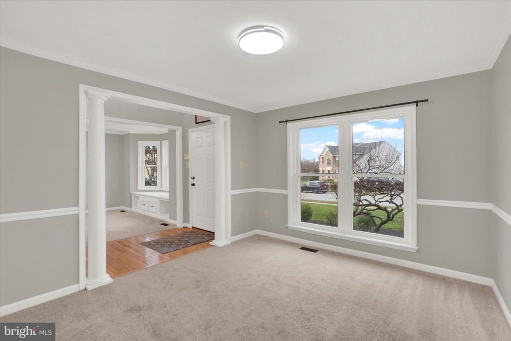 Photo of 735 Clydesdale Drive, YORK, PA 17402 (MLS # PAYK2094042)