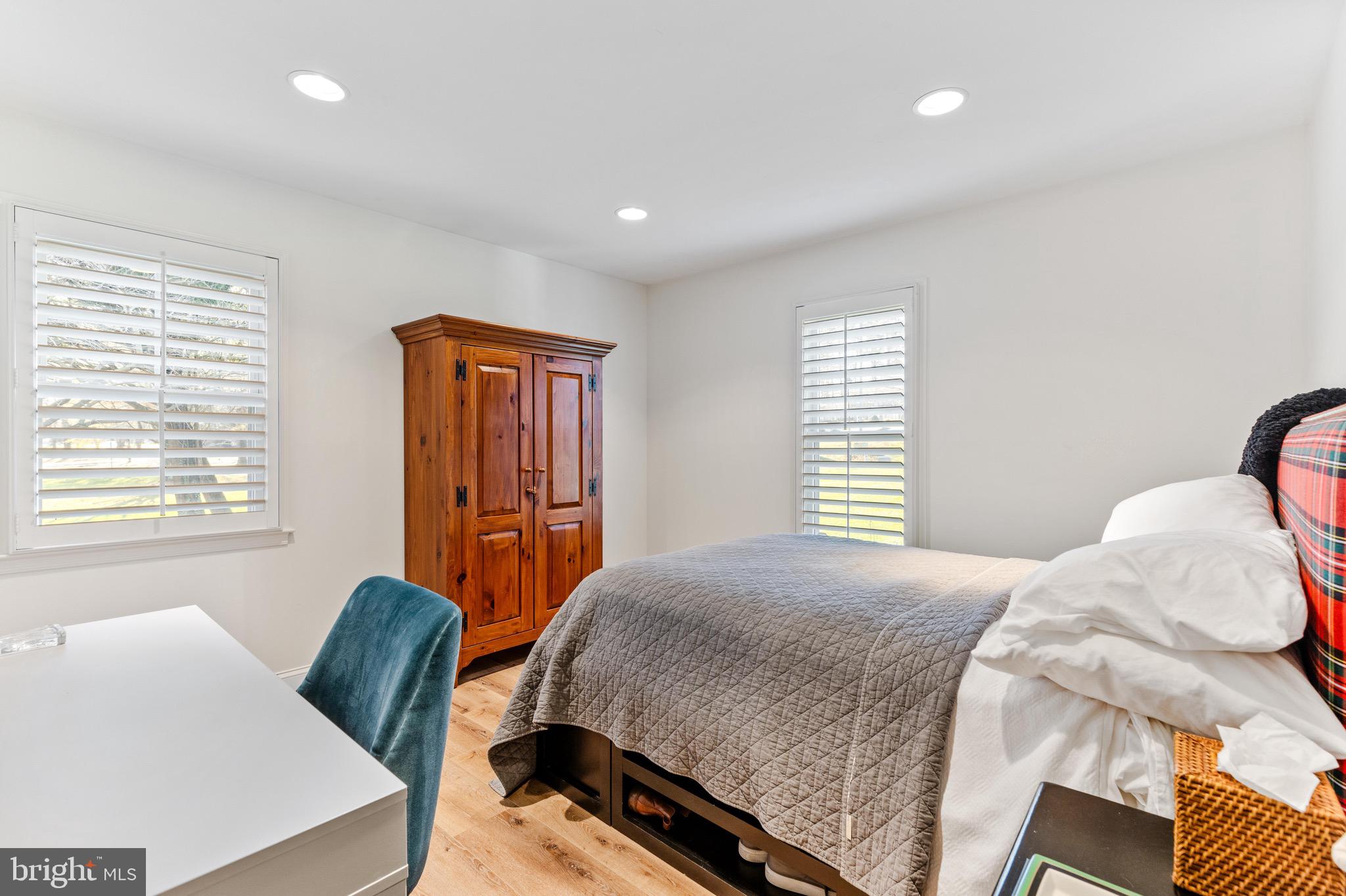 FOXHALL ESTATES - Residential